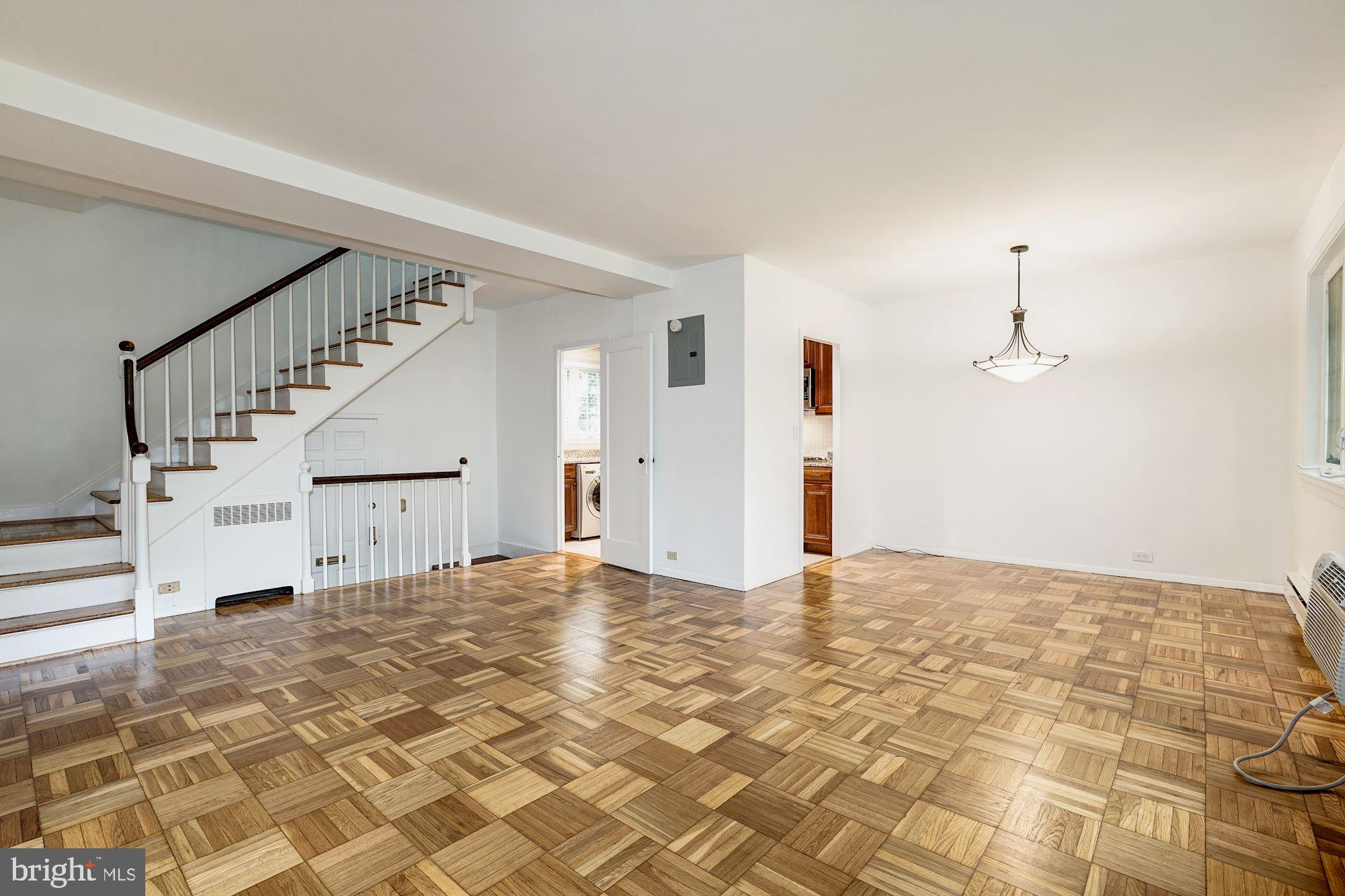 PARKFAIRFAX - Residential