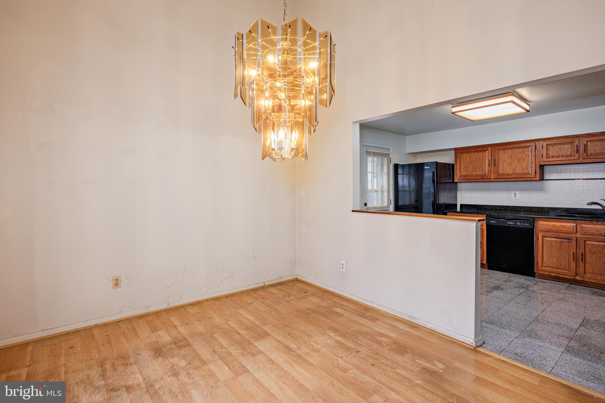 PERRYVALE - Residential