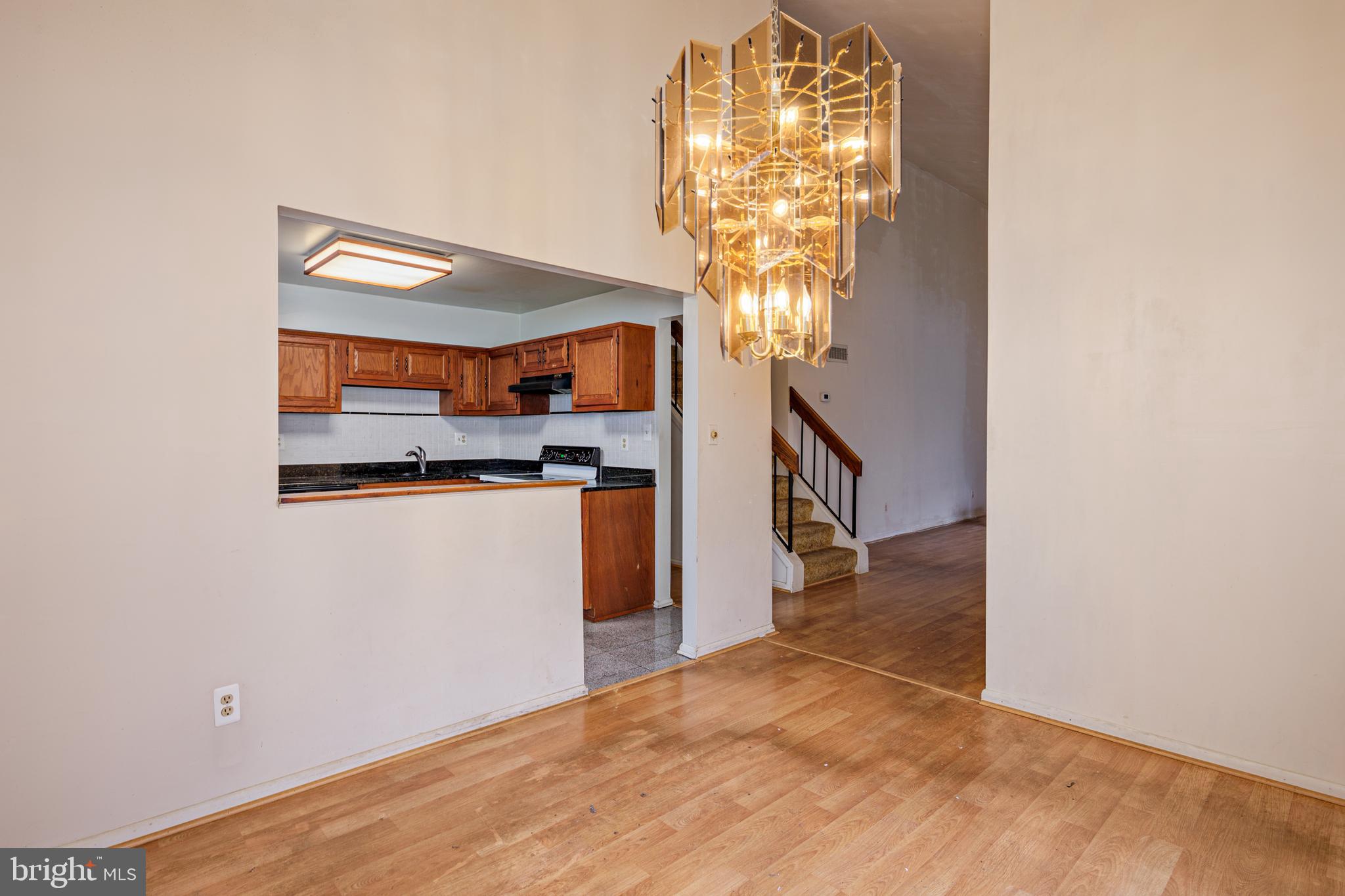 PERRYVALE - Residential