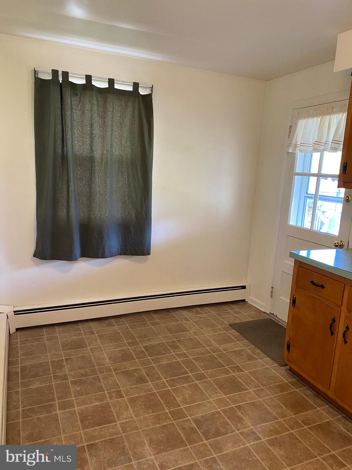 LANSDALE - Residential