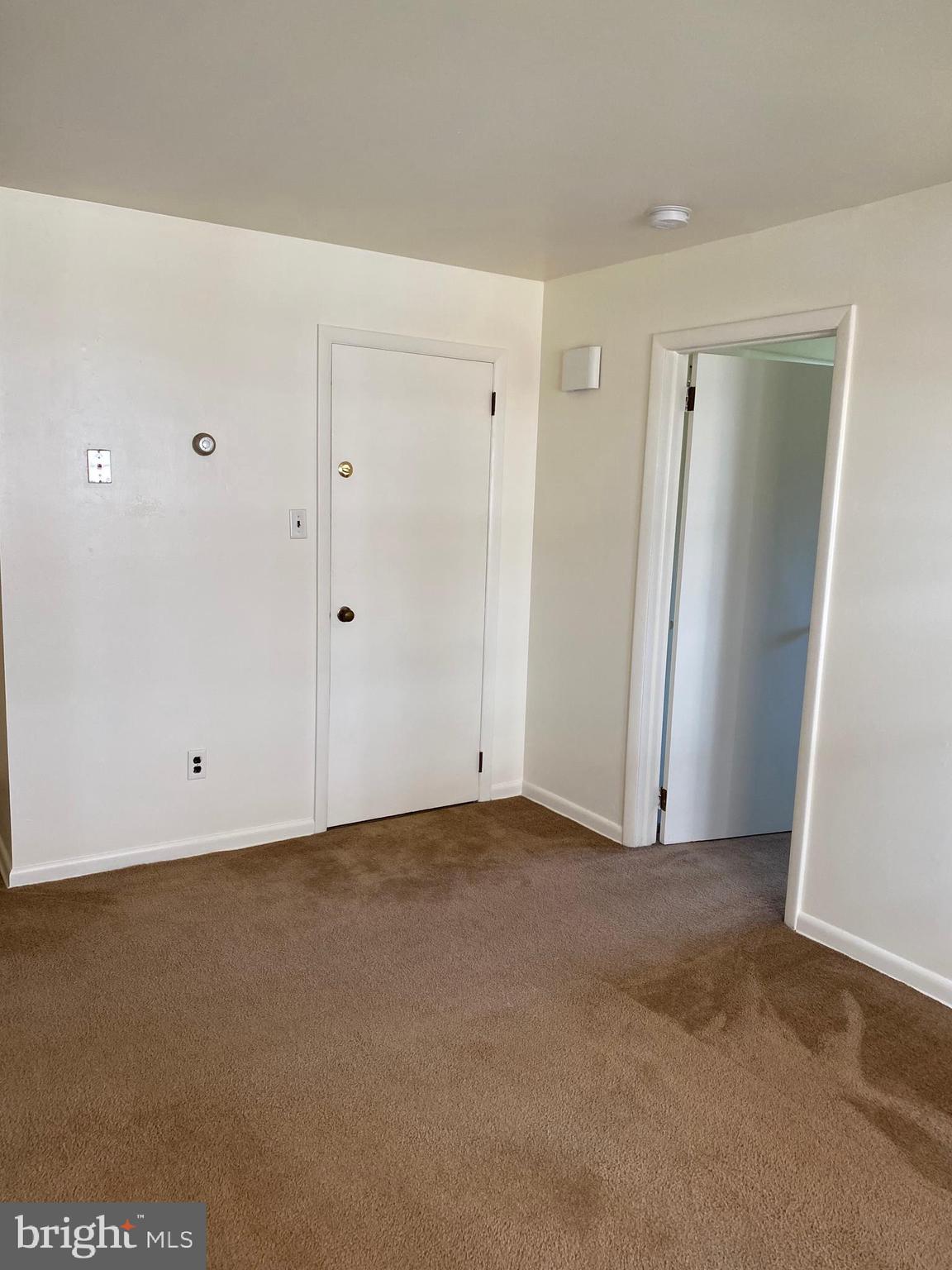 LANSDALE - Residential