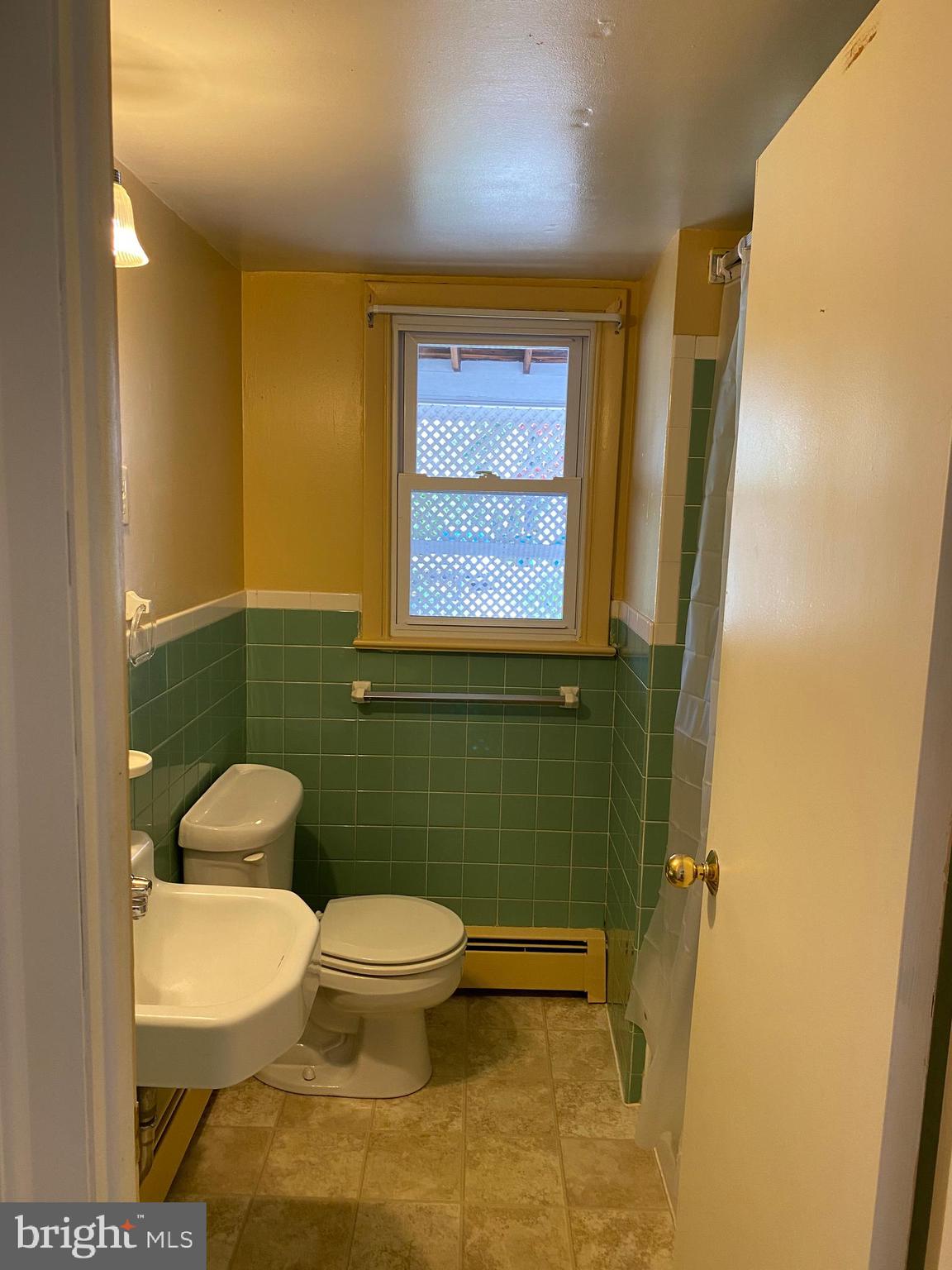 LANSDALE - Residential