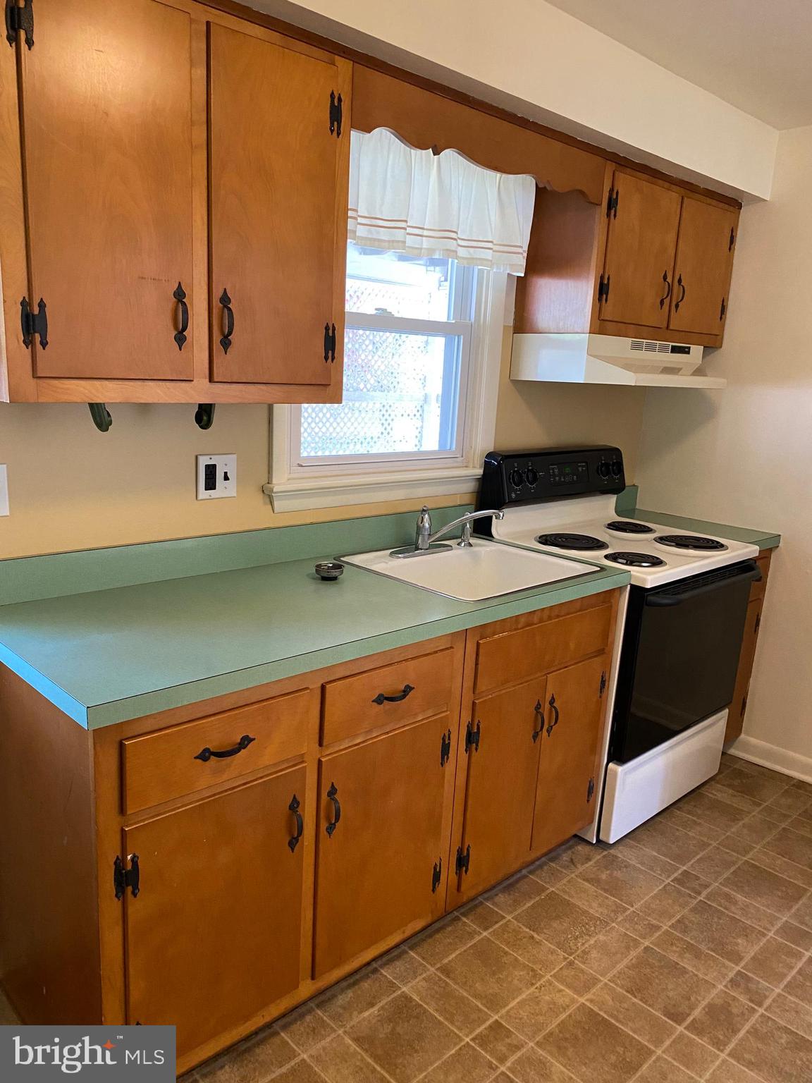 LANSDALE - Residential