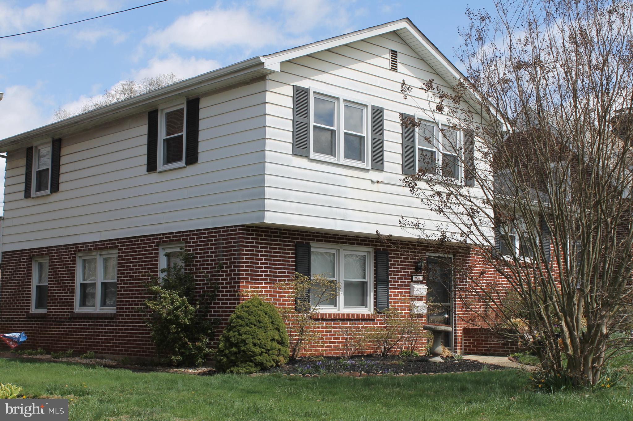 LANSDALE - Residential
