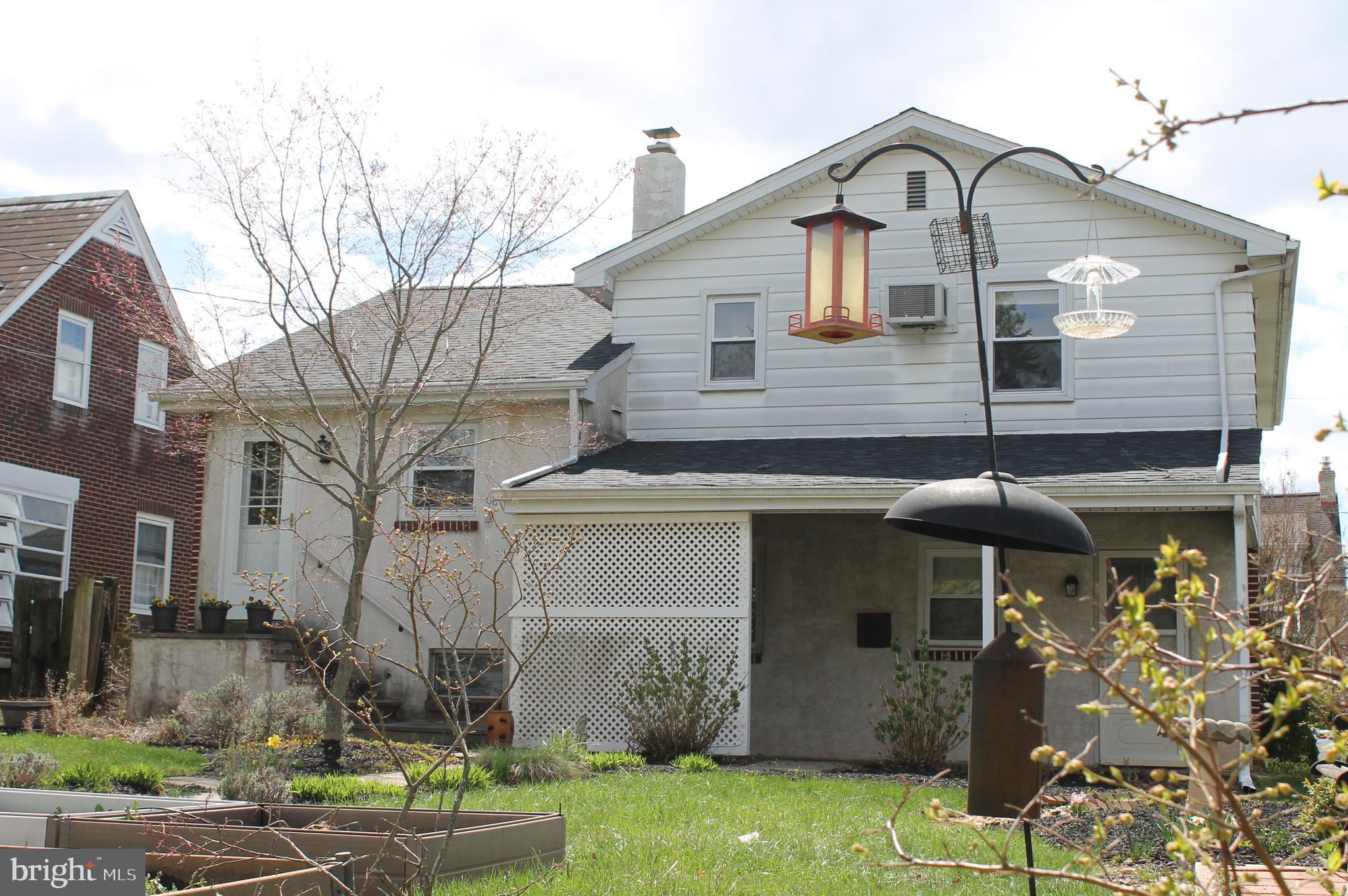 LANSDALE - Residential