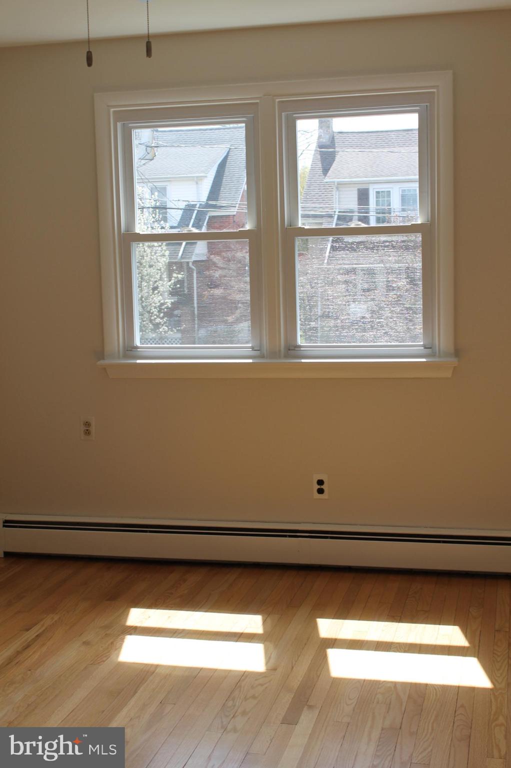 LANSDALE - Residential