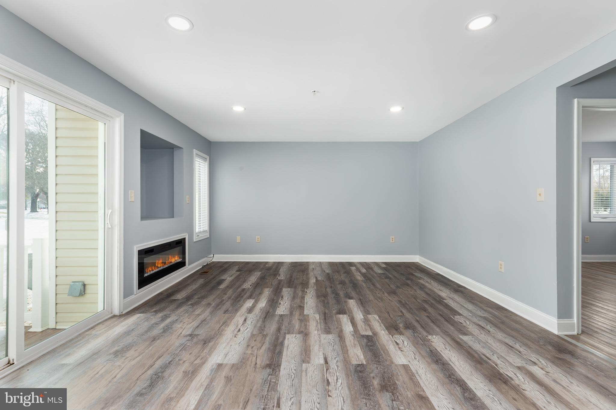 RIVER RUN - Residential