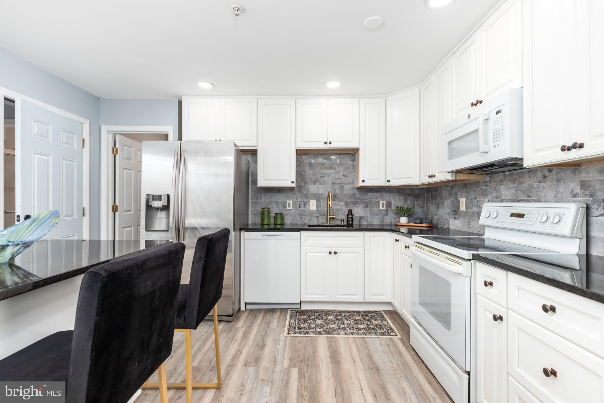 RIVER RUN - Residential