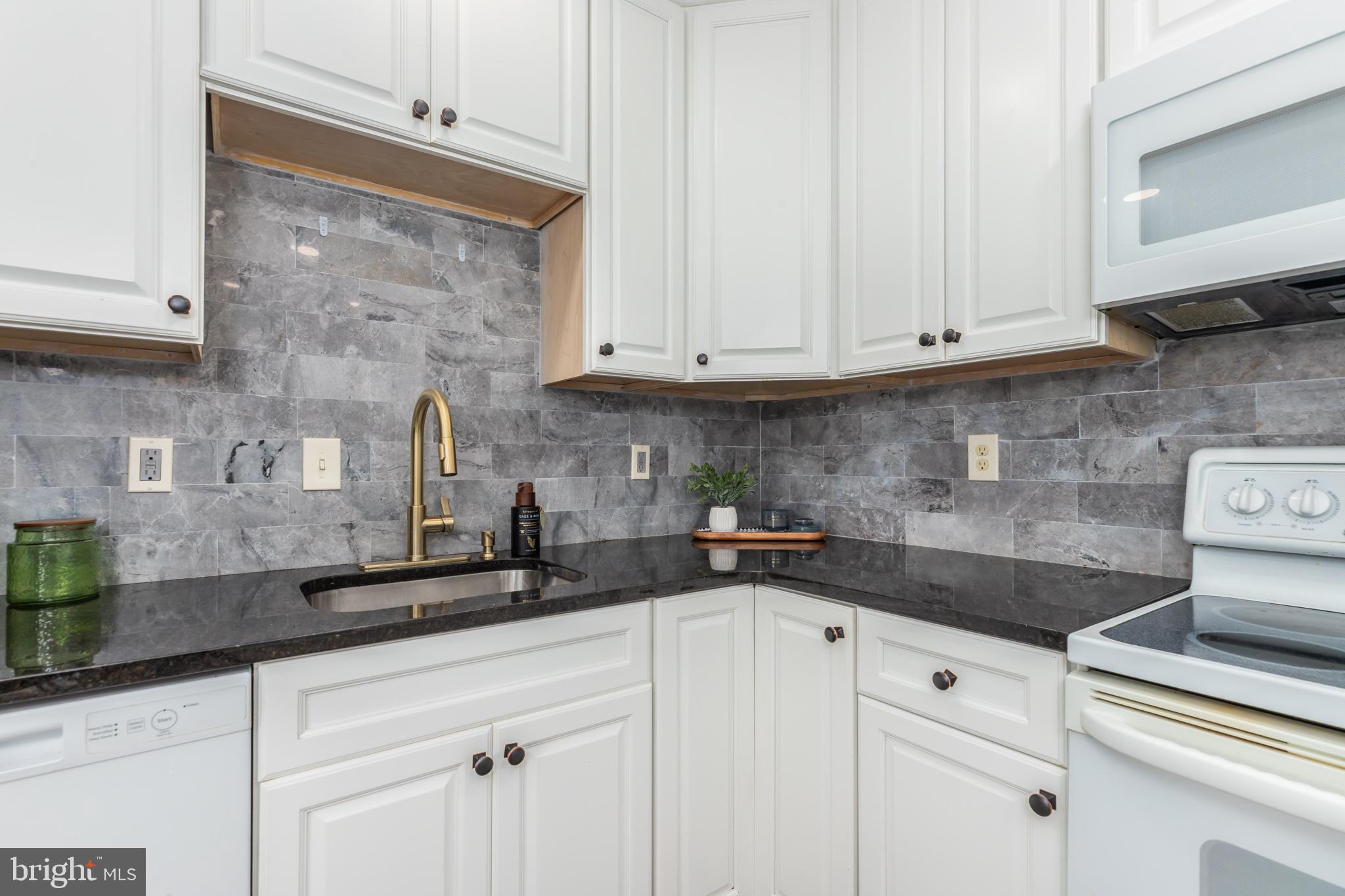 RIVER RUN - Residential