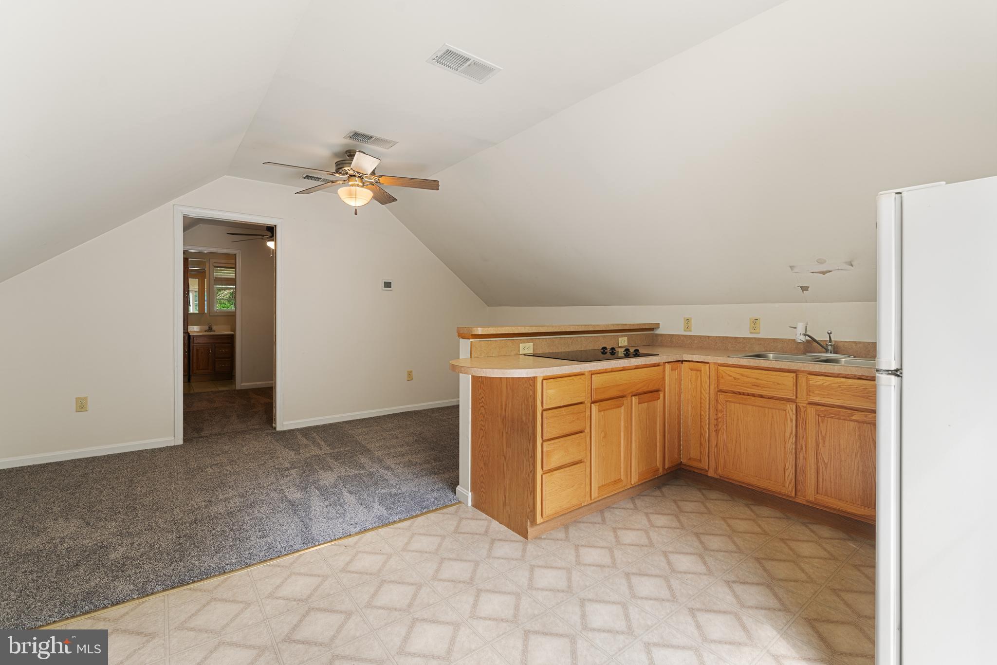 PEACH TREE WAY - Residential