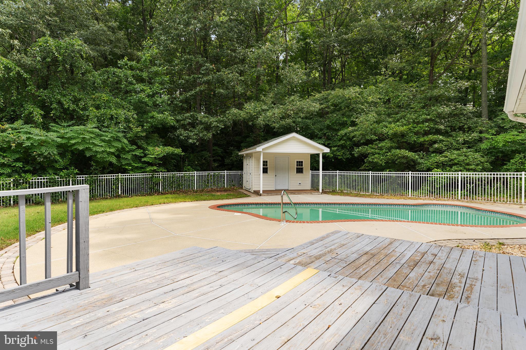 PEACH TREE WAY - Residential