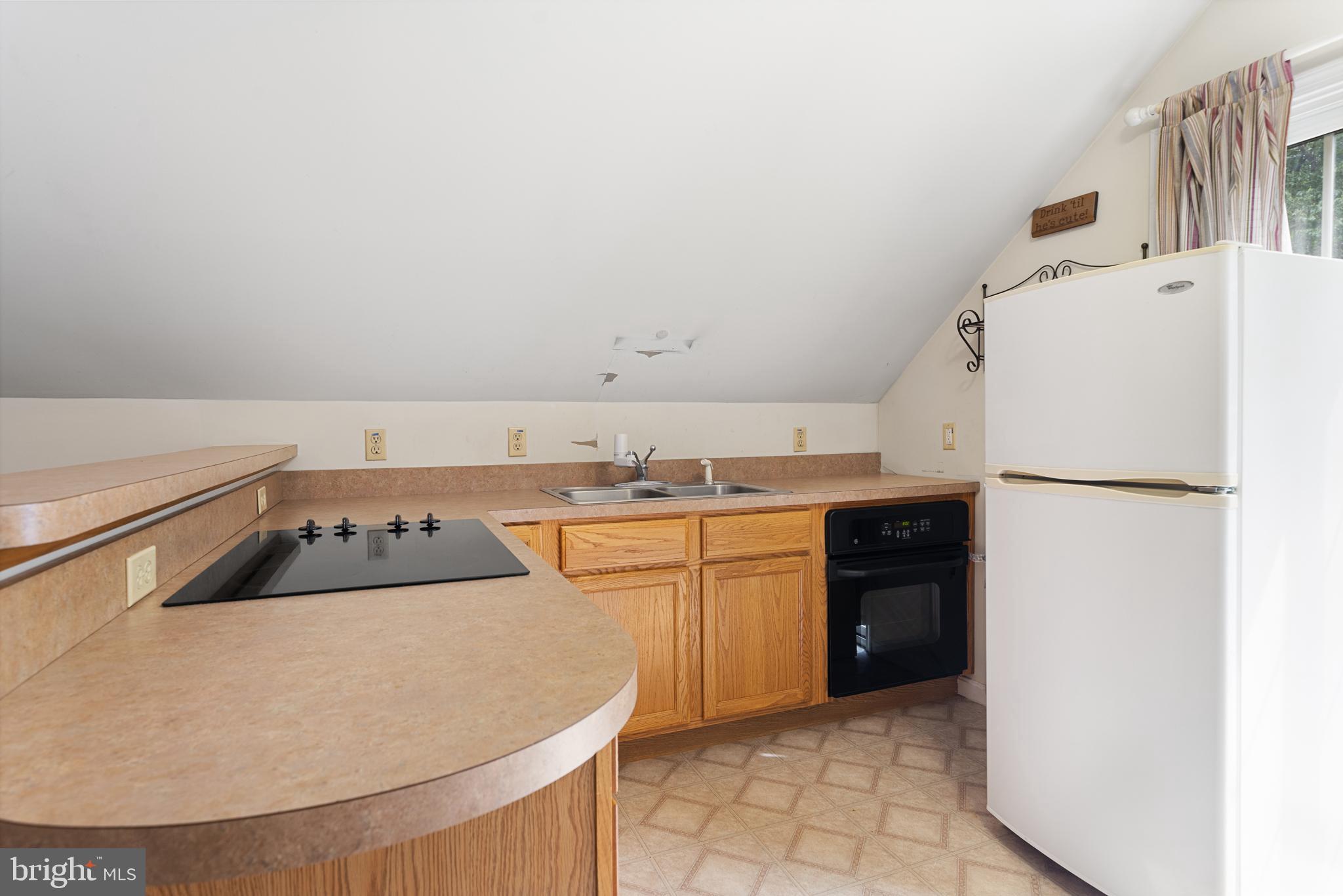 PEACH TREE WAY - Residential