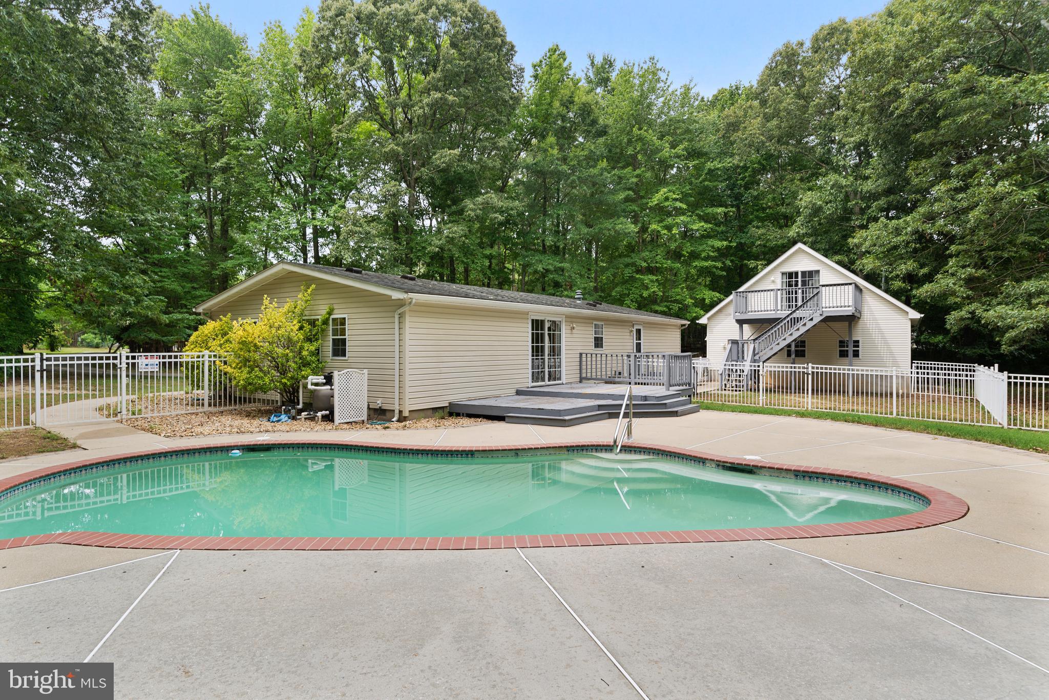 PEACH TREE WAY - Residential