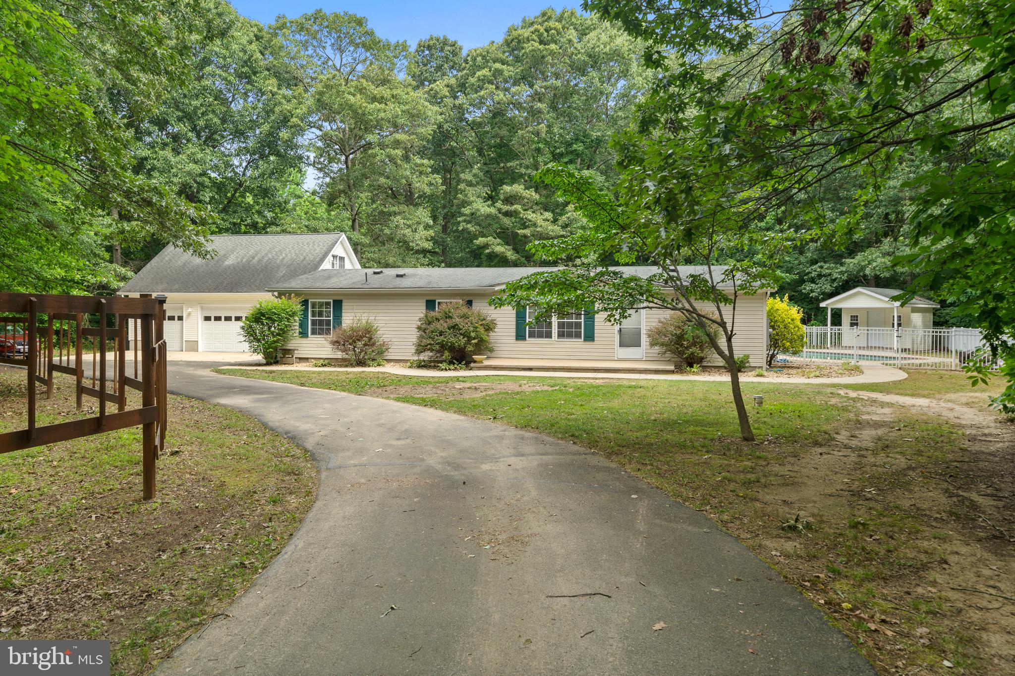 PEACH TREE WAY - Residential