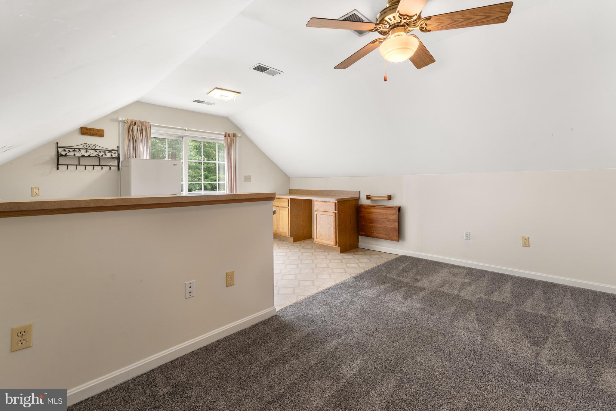 PEACH TREE WAY - Residential