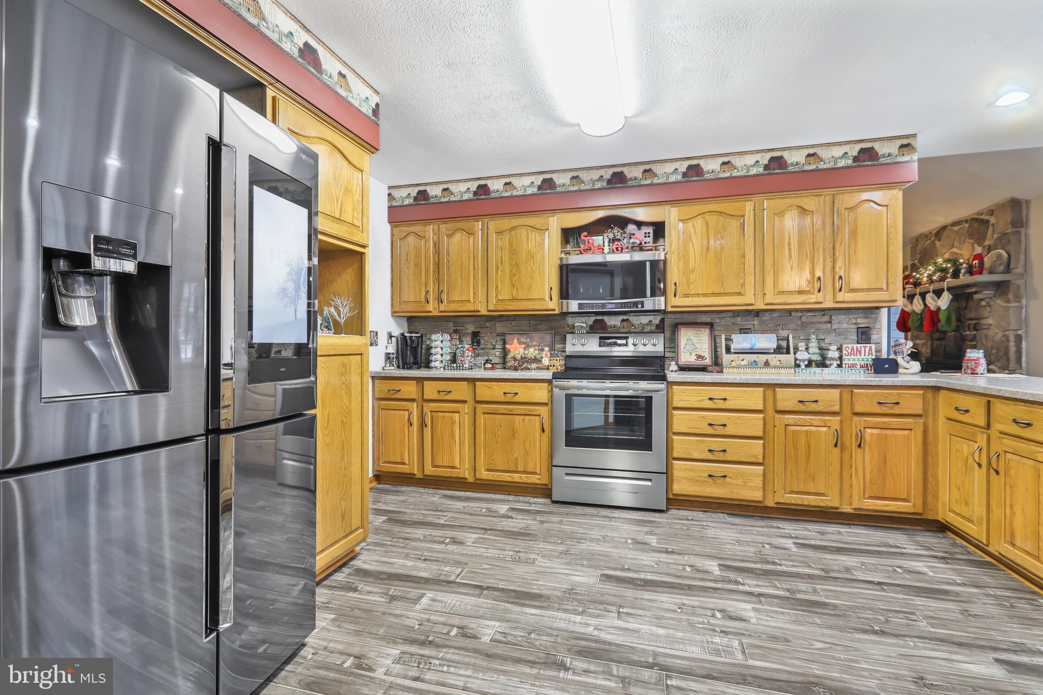 LAKEWOOD - Residential