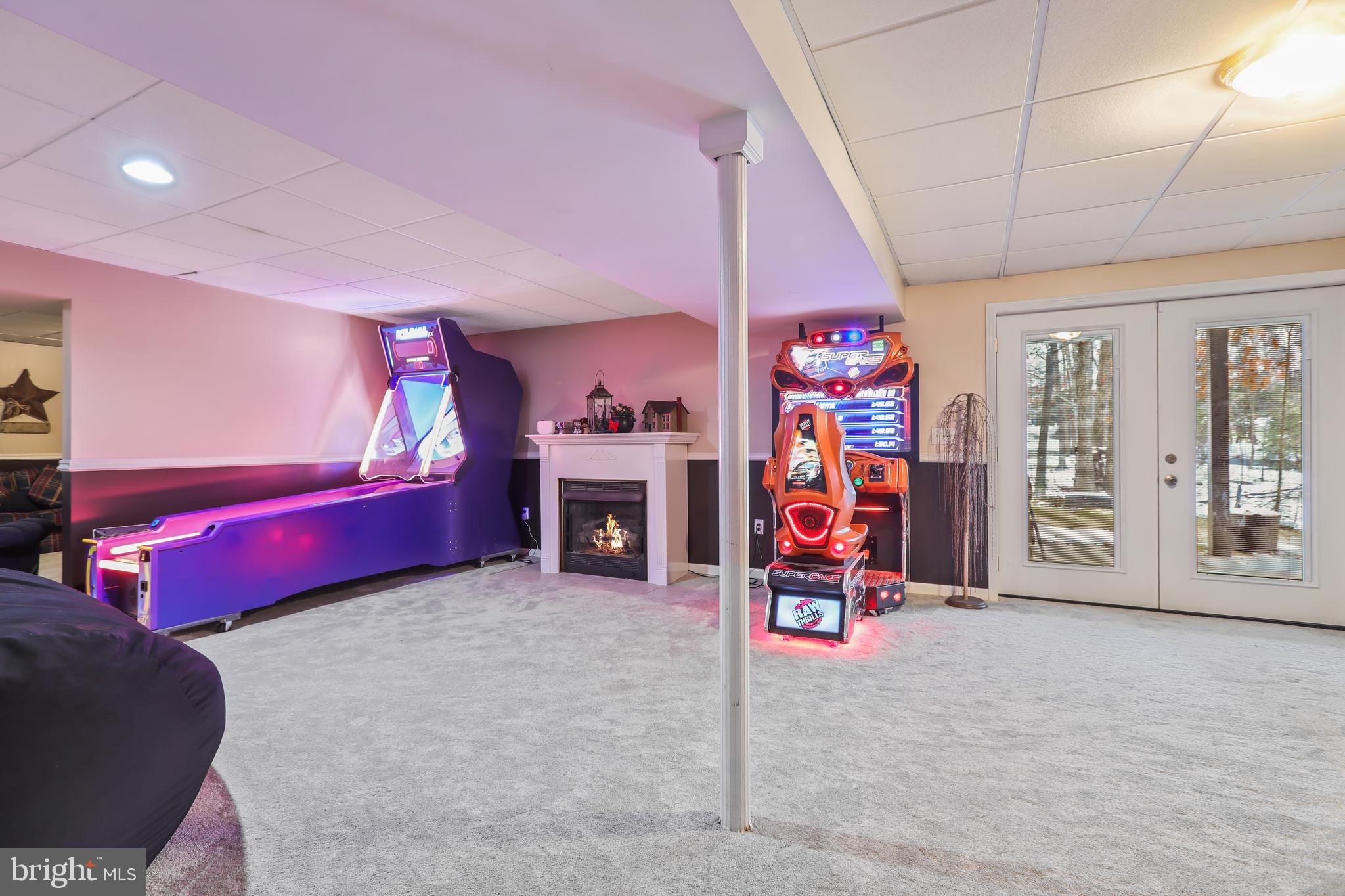 LAKEWOOD - Residential