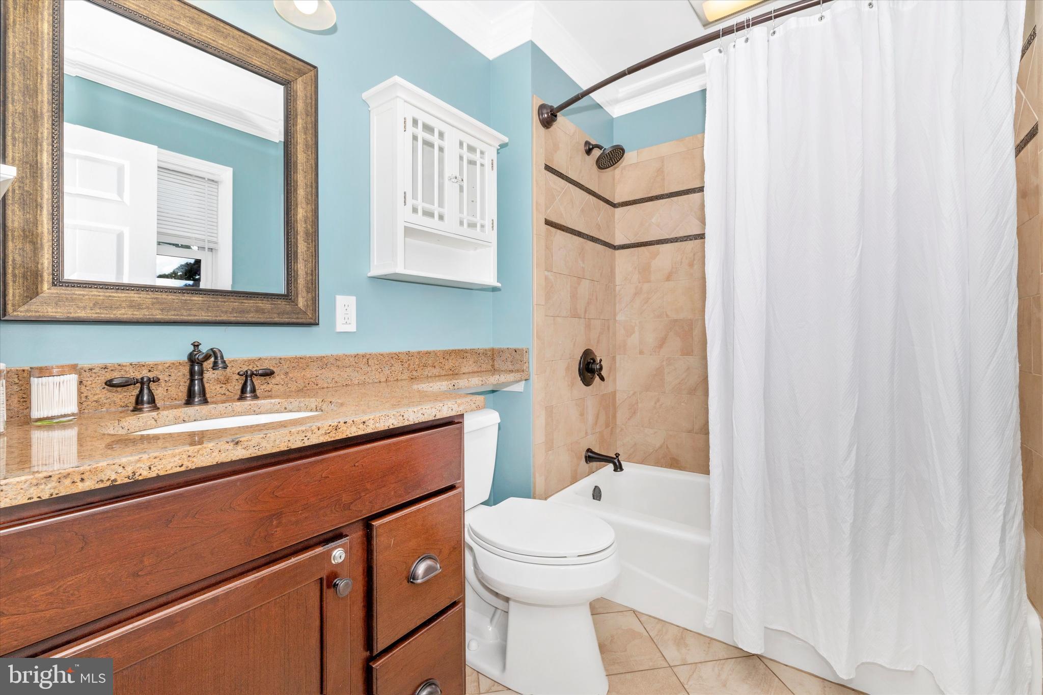 WOODMERE SOUTH - Residential