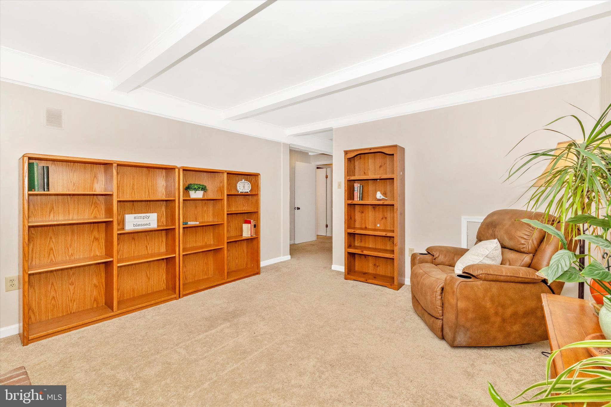 WOODMERE SOUTH - Residential