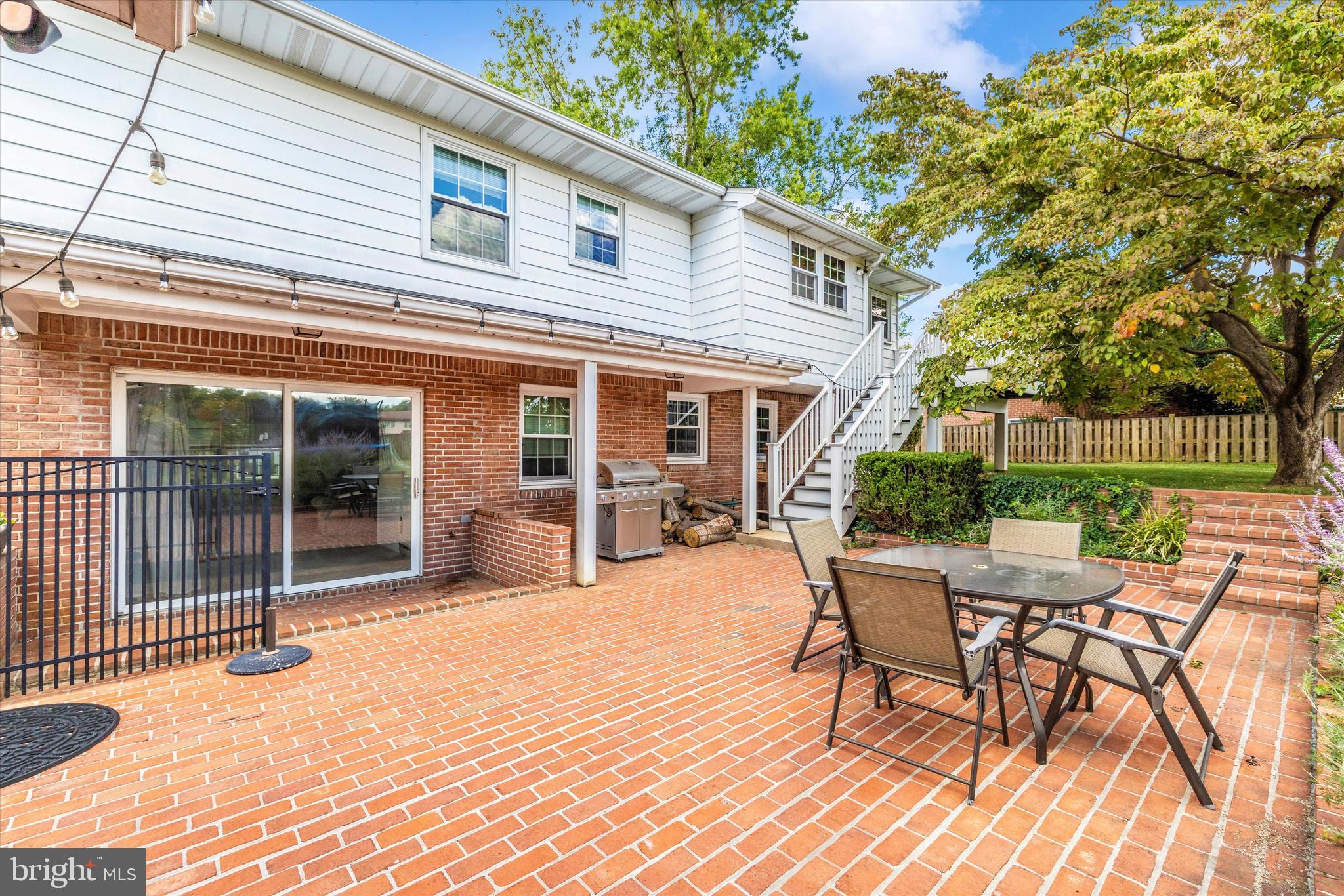 WOODMERE SOUTH - Residential