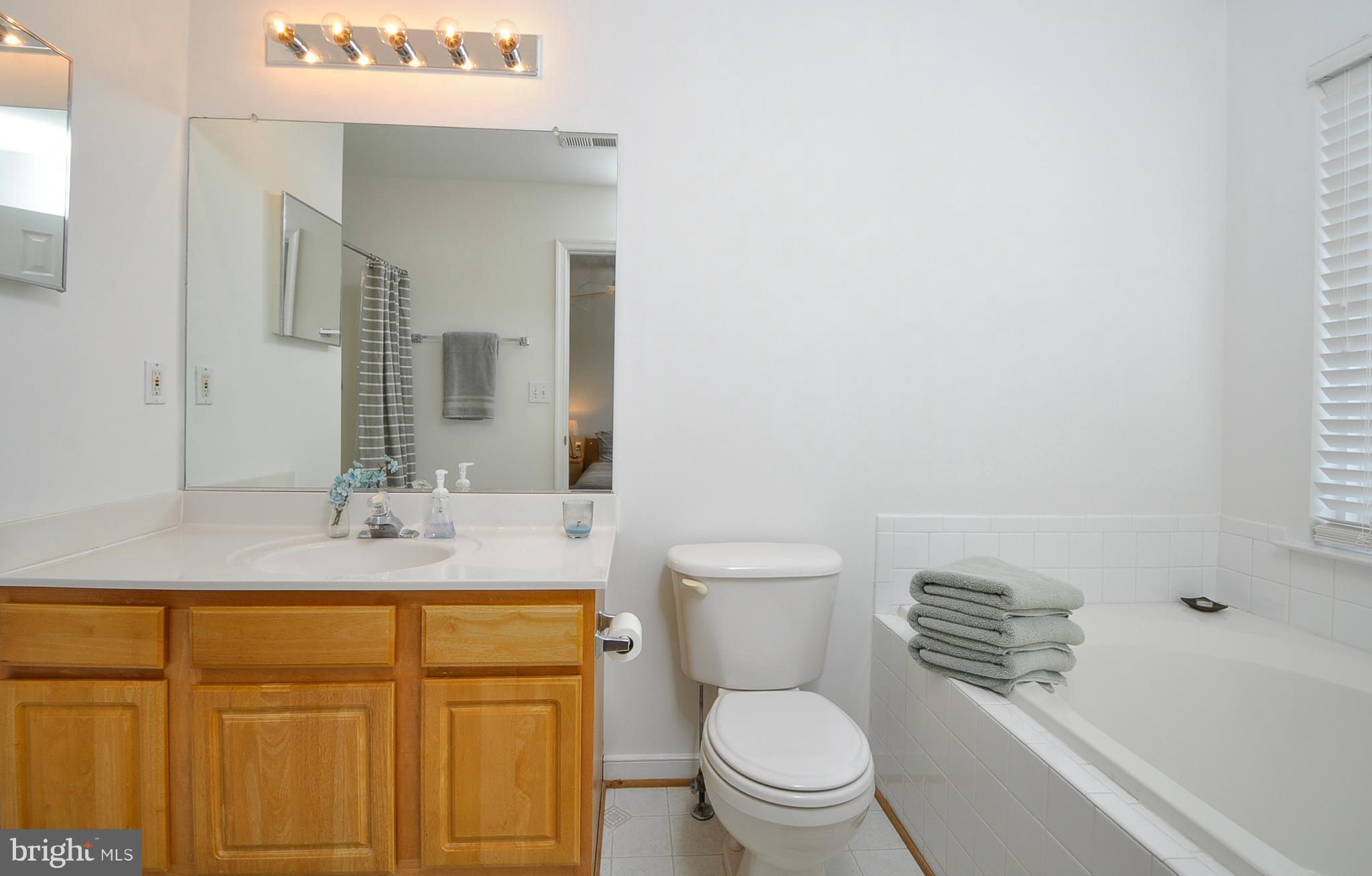 STONE RIVER - Residential