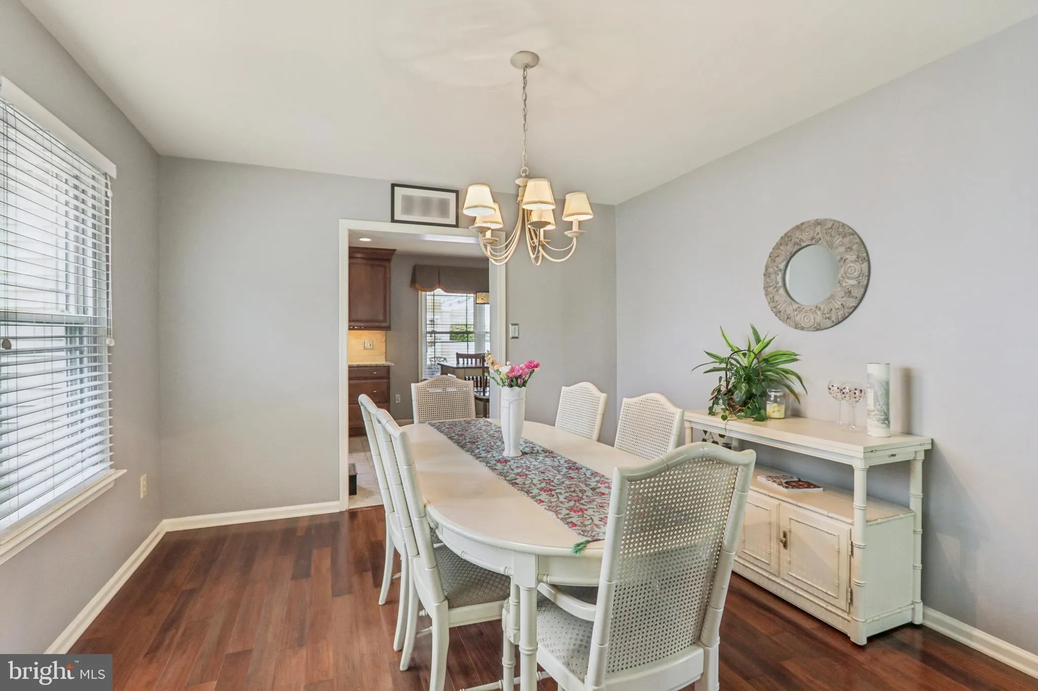 Burlington, New Jersey 08016, United States, 4 Bedrooms Bedrooms, ,4 BathroomsBathrooms,Residential,Pending,151917