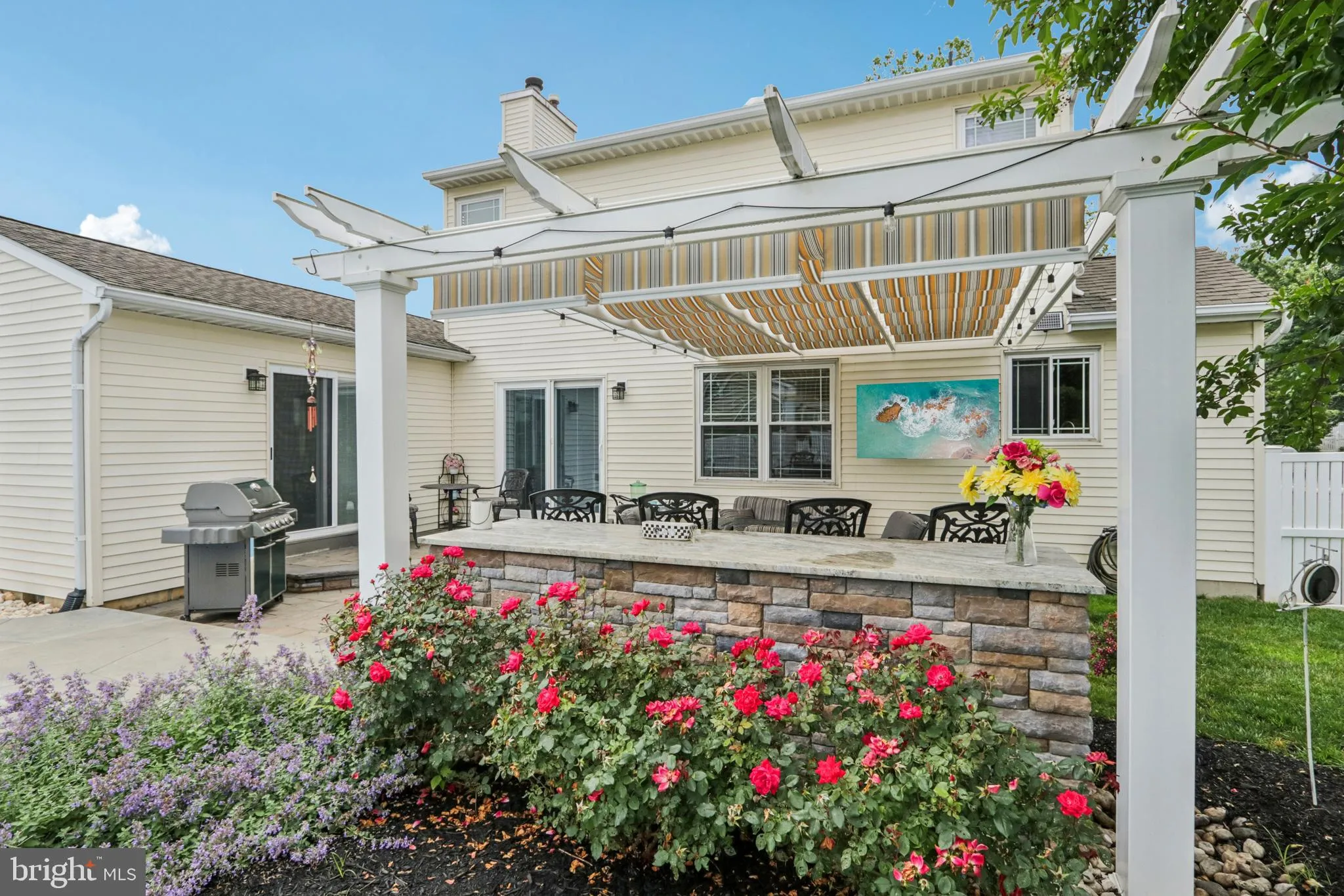 Burlington, New Jersey 08016, United States, 4 Bedrooms Bedrooms, ,4 BathroomsBathrooms,Residential,Pending,151917