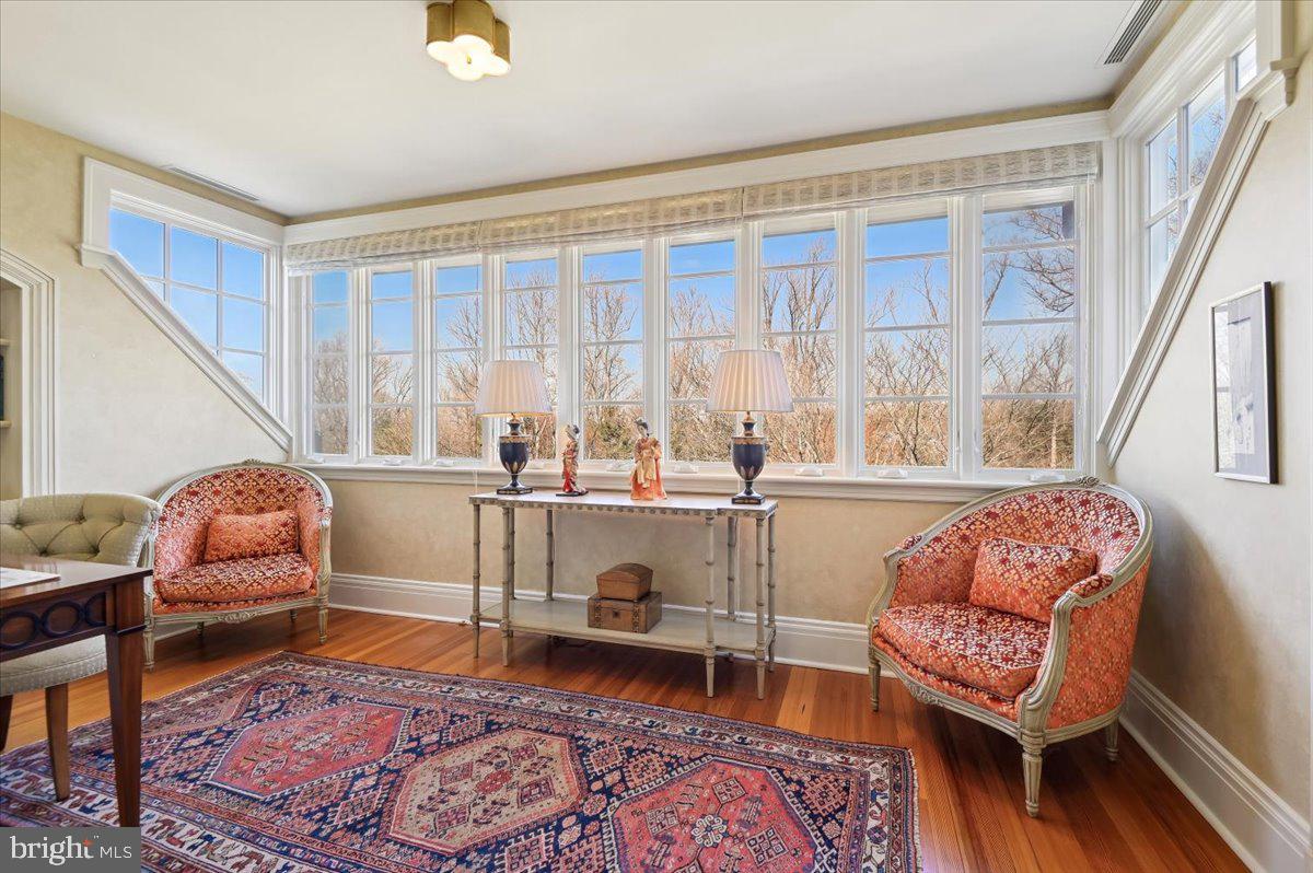 RUXTON - Residential