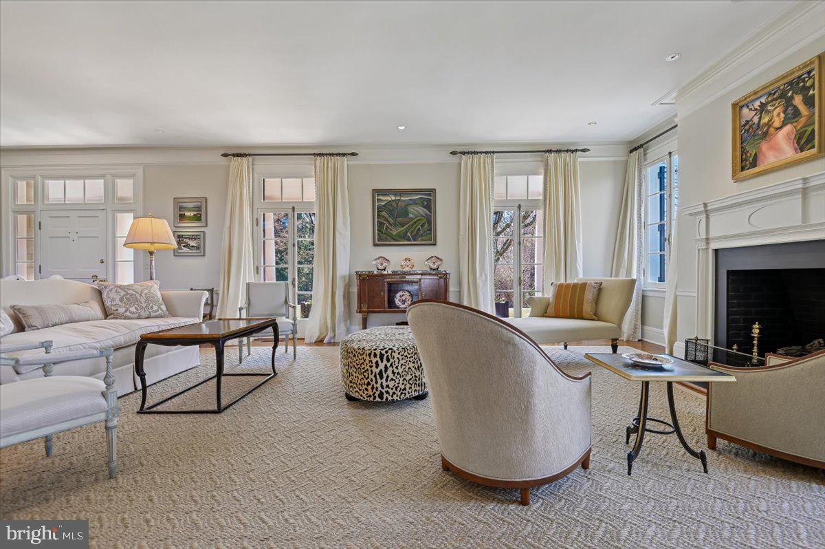 RUXTON - Residential