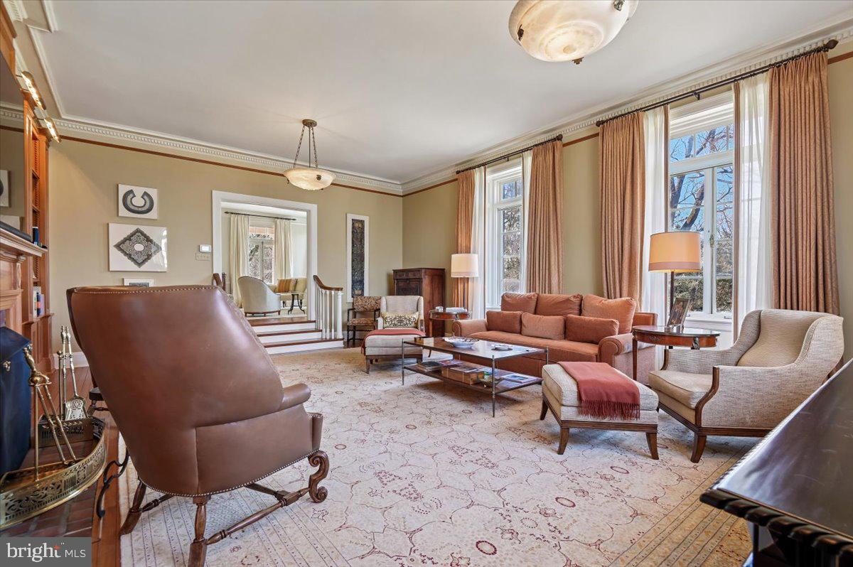 RUXTON - Residential