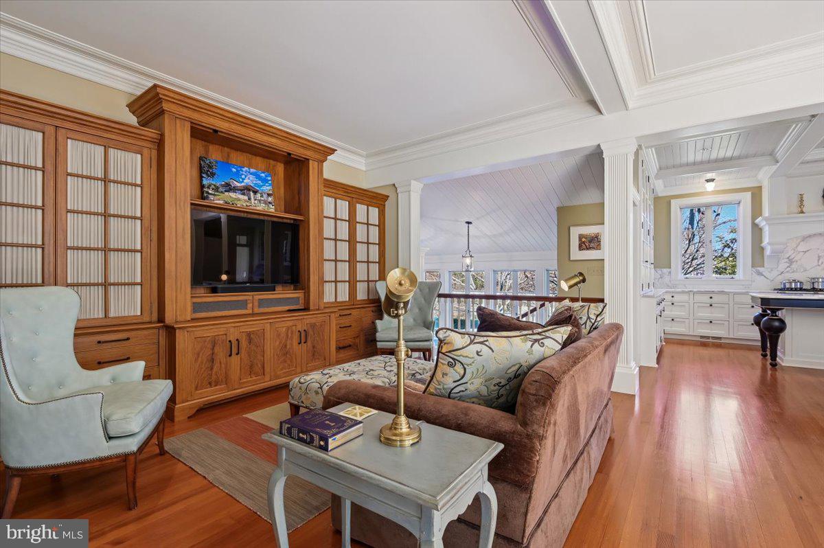 RUXTON - Residential