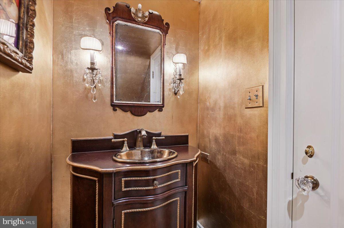 RUXTON - Residential