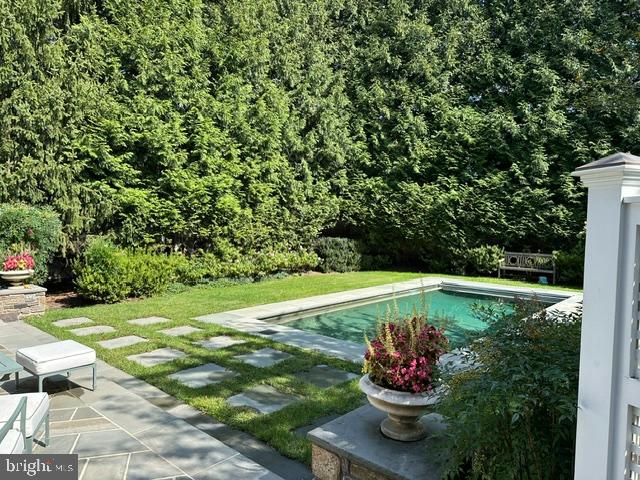 RUXTON - Residential