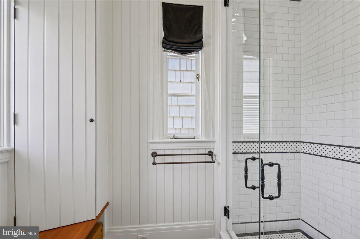 RUXTON - Residential