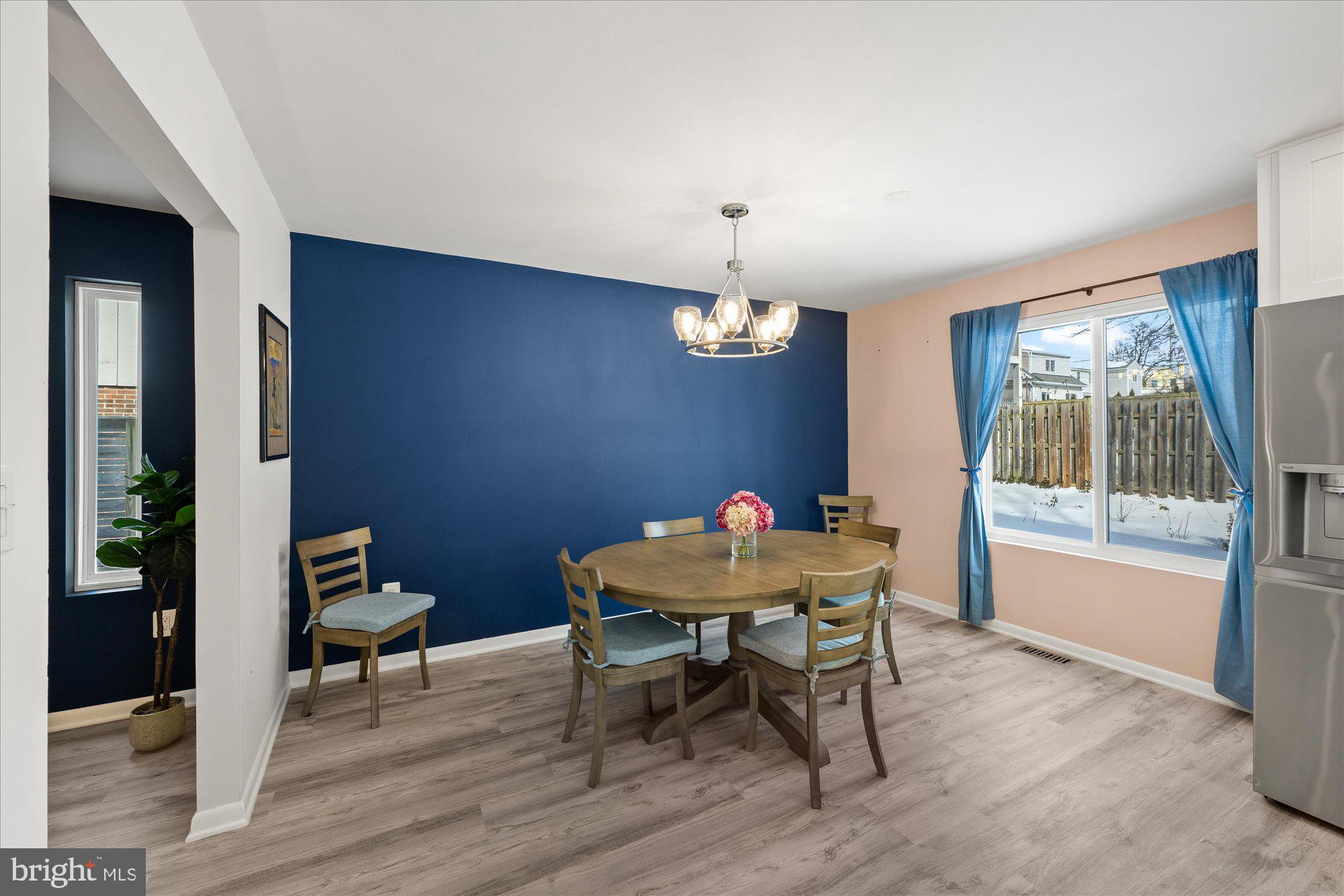 FALLS CHURCH PARK - Residential