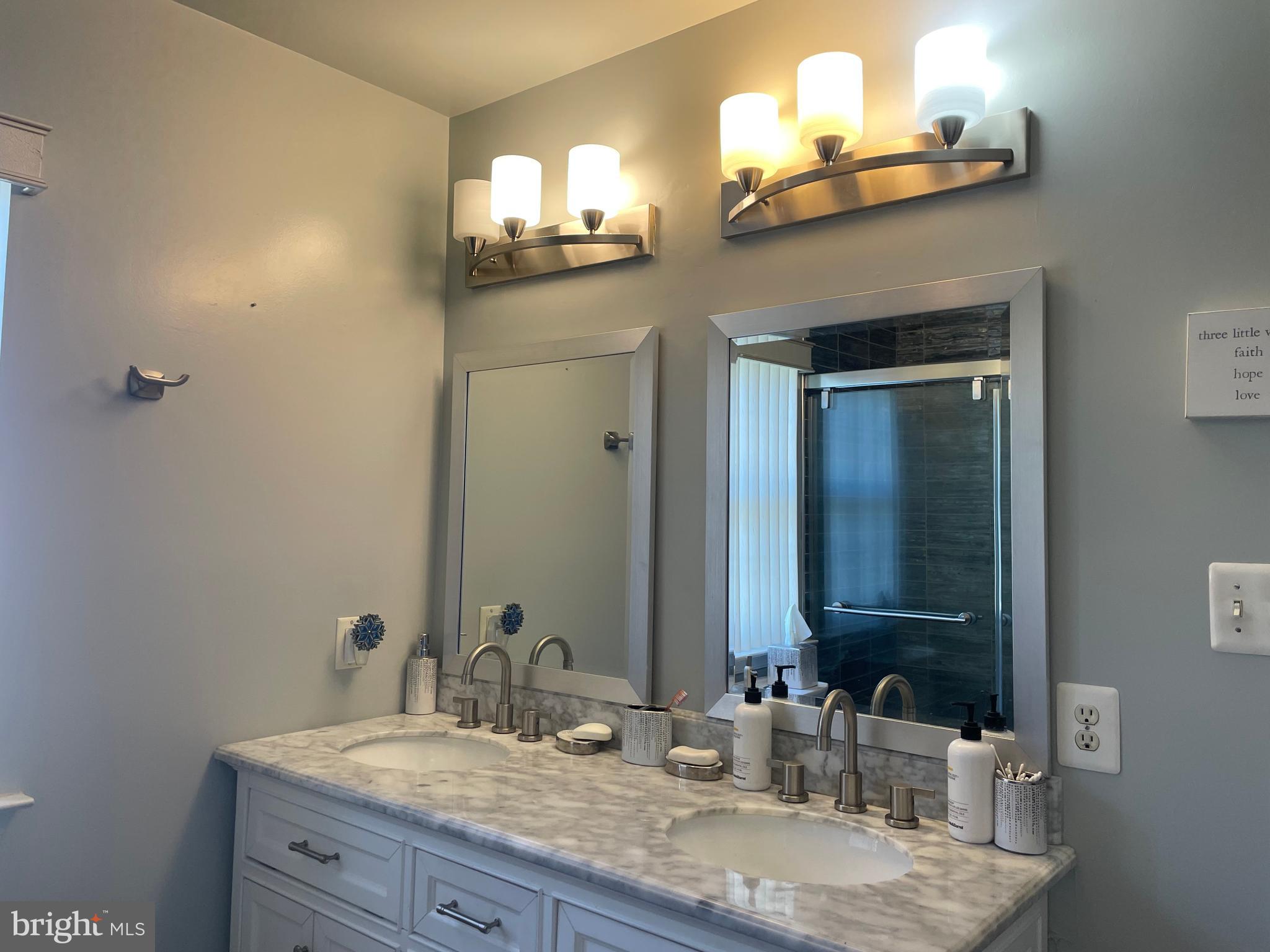 CAPITOL HEIGHTS - Residential