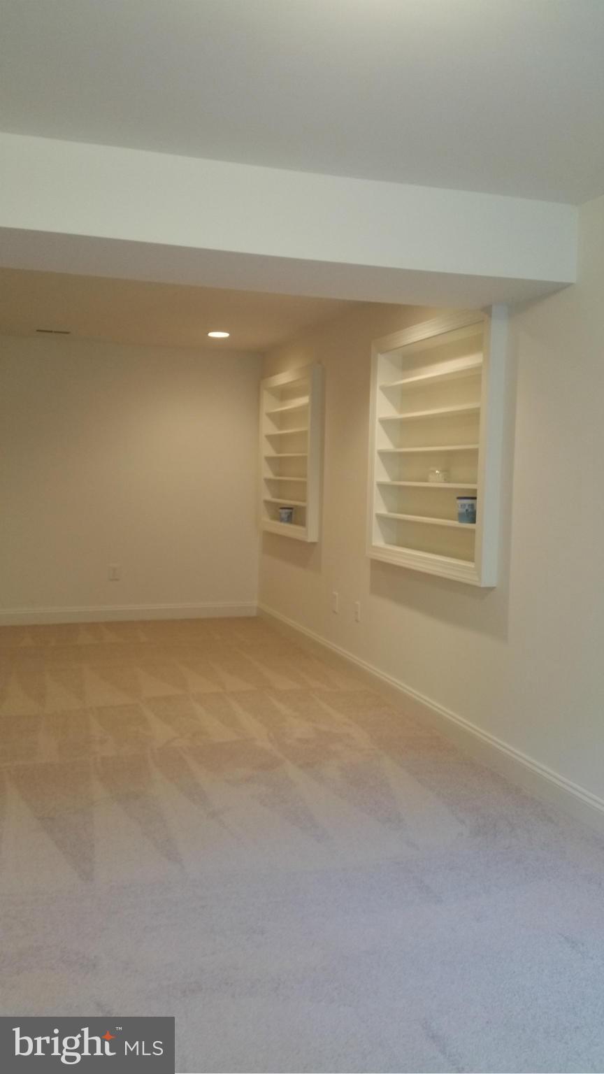 GLEN GARDENS - Residential