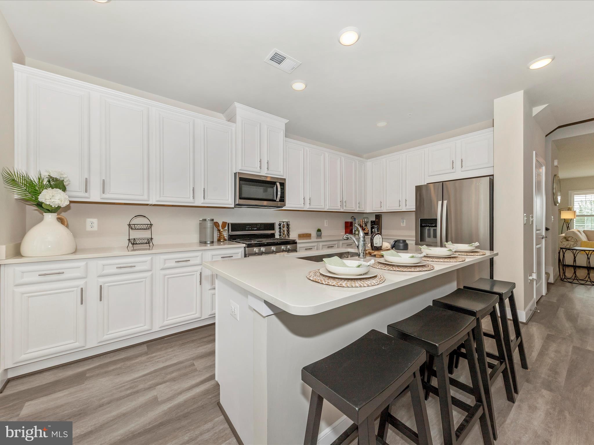 CENTURY ROW - Residential