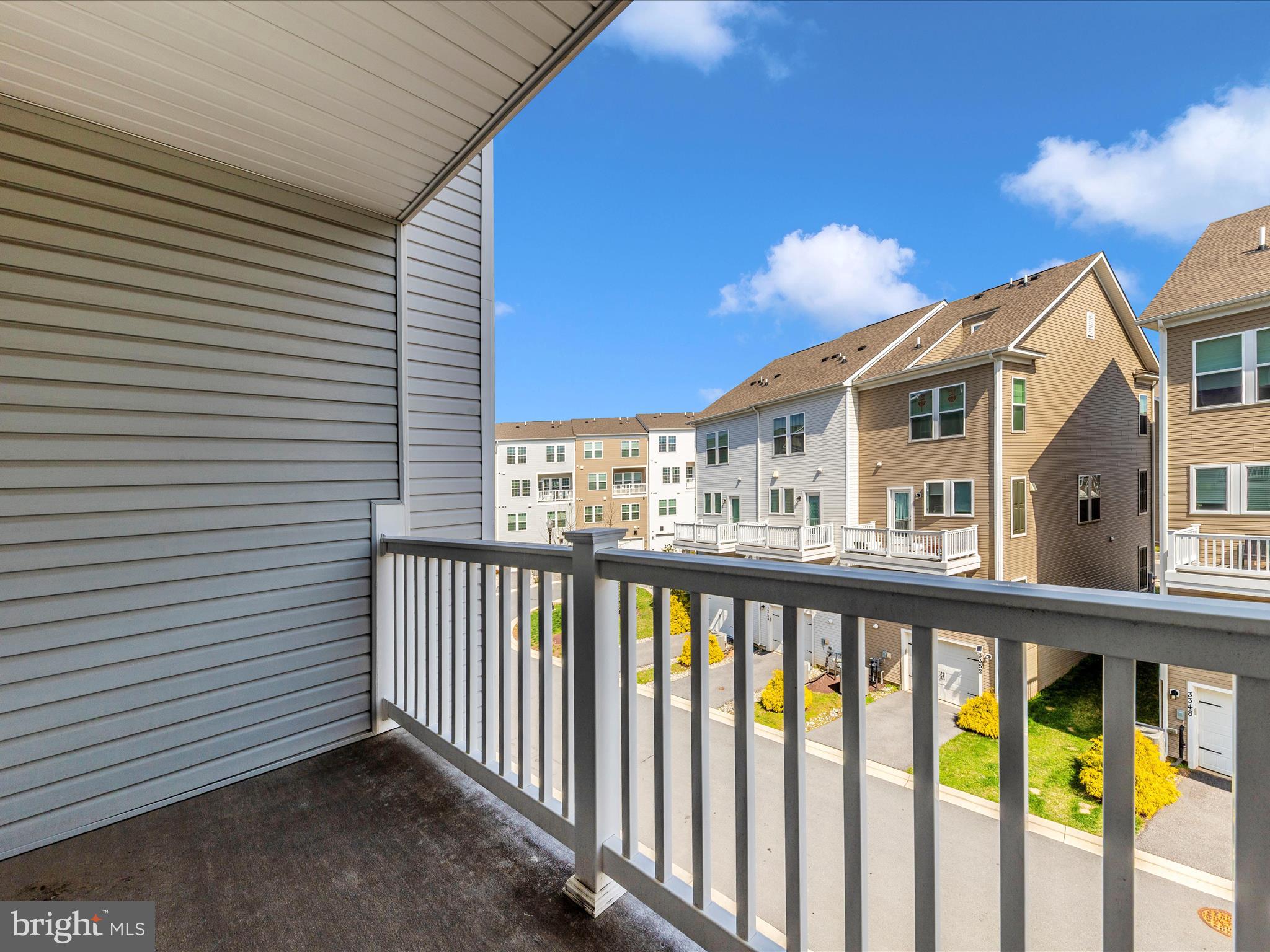 CENTURY ROW - Residential