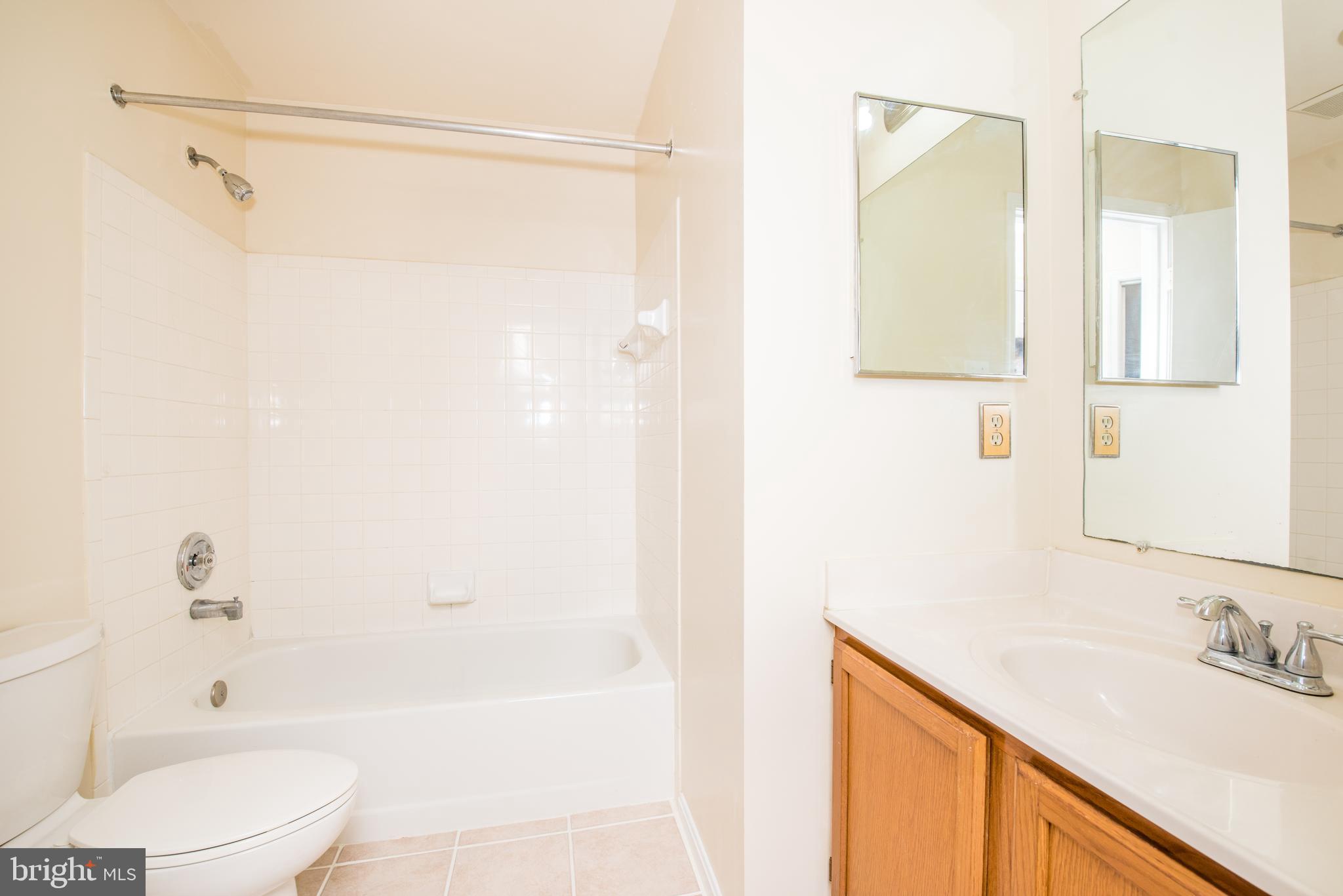 NORTHLAKE- PLAT 4 - Residential