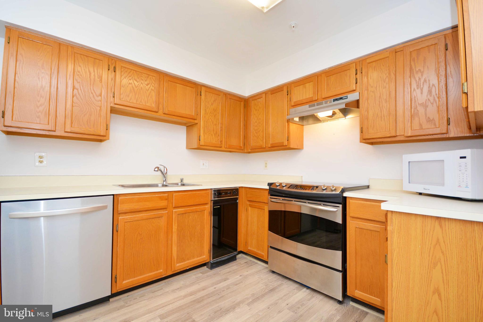 CLIPPER CAY - Residential