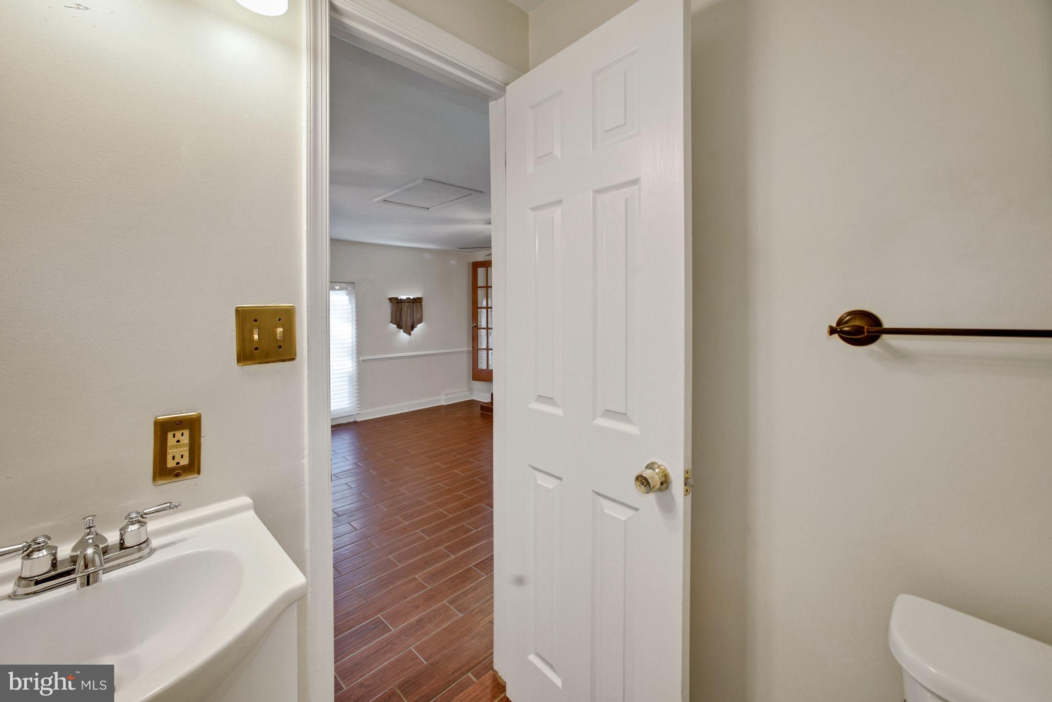 WHITE OAK VILLAGE SUB - Residential