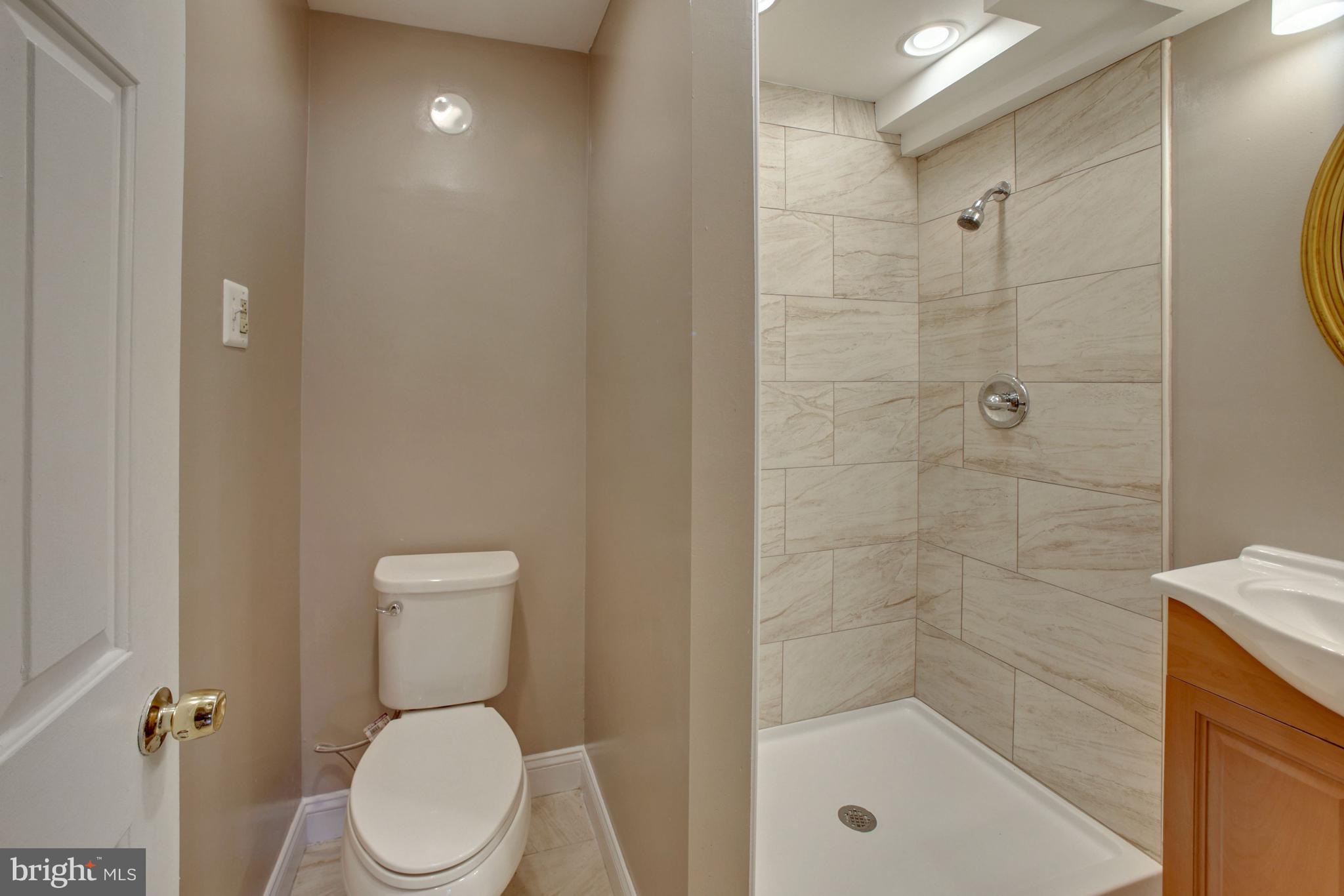 WHITE OAK VILLAGE SUB - Residential