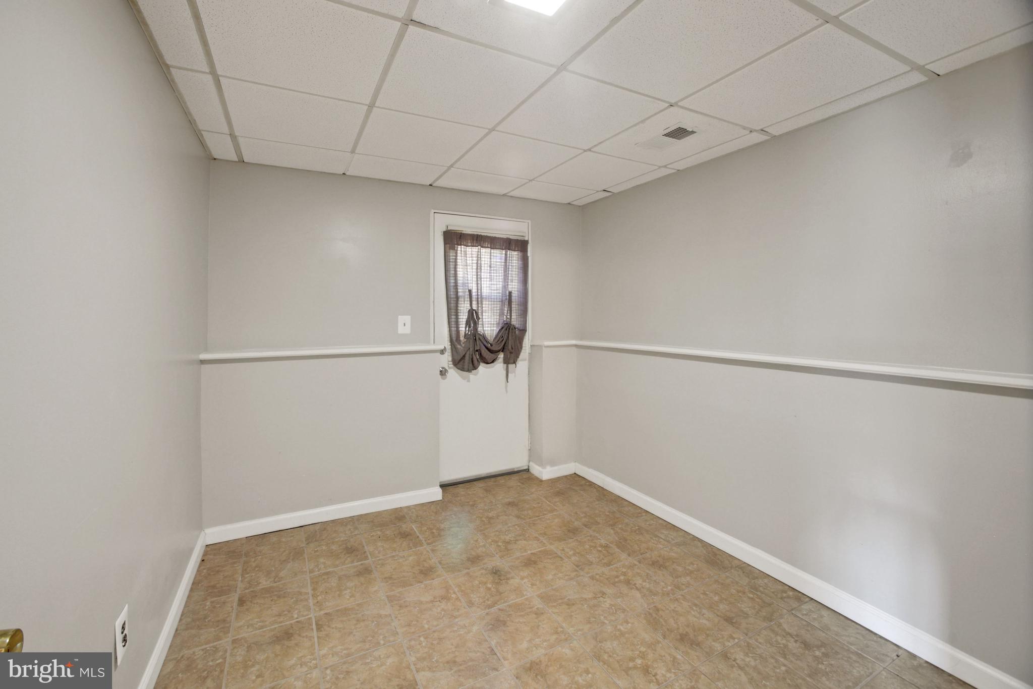 WHITE OAK VILLAGE SUB - Residential