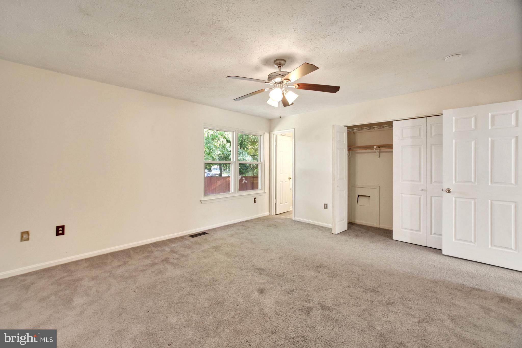 WHITE OAK VILLAGE SUB - Residential