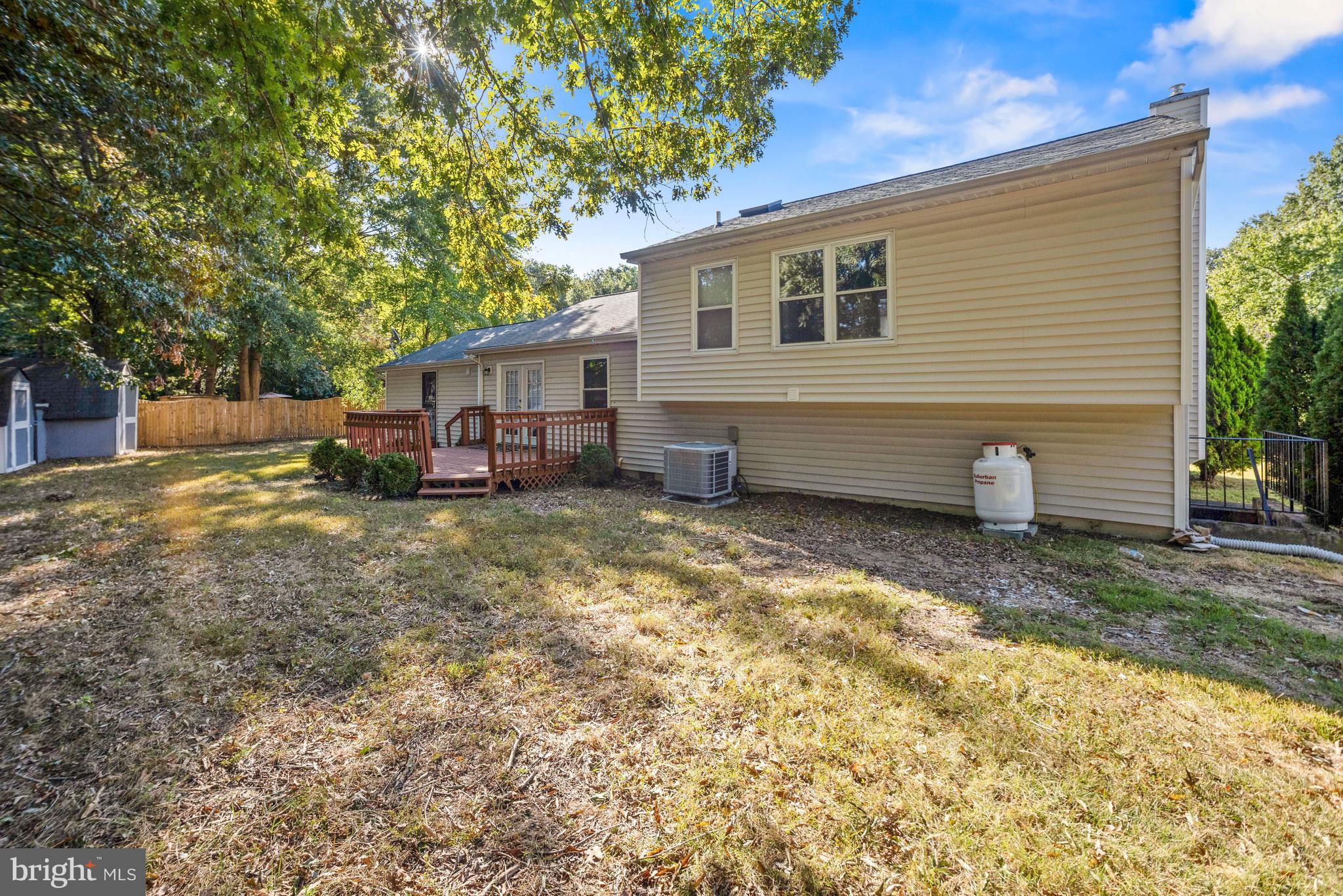 WHITE OAK VILLAGE SUB - Residential