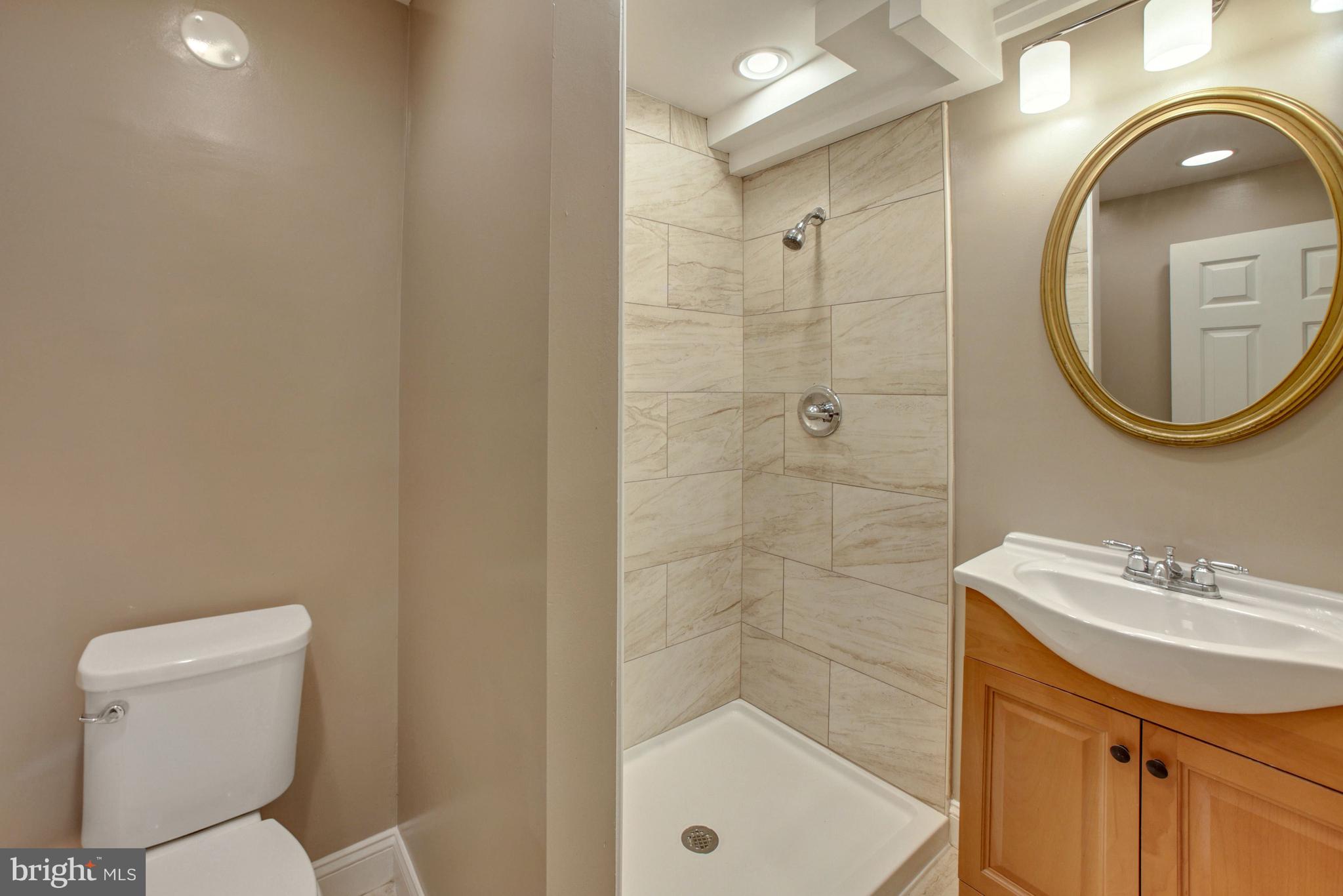 WHITE OAK VILLAGE SUB - Residential