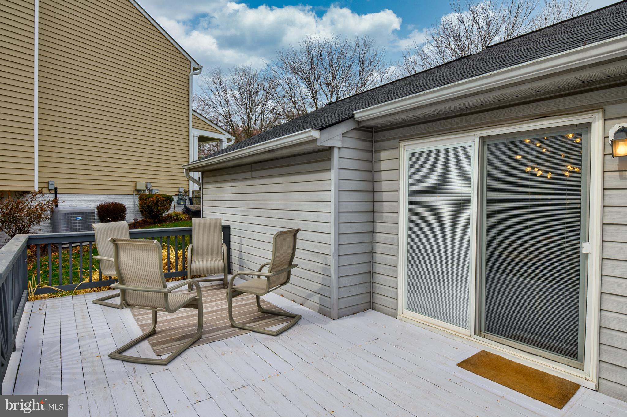 FOUR SEASONS ESTATES - Residential