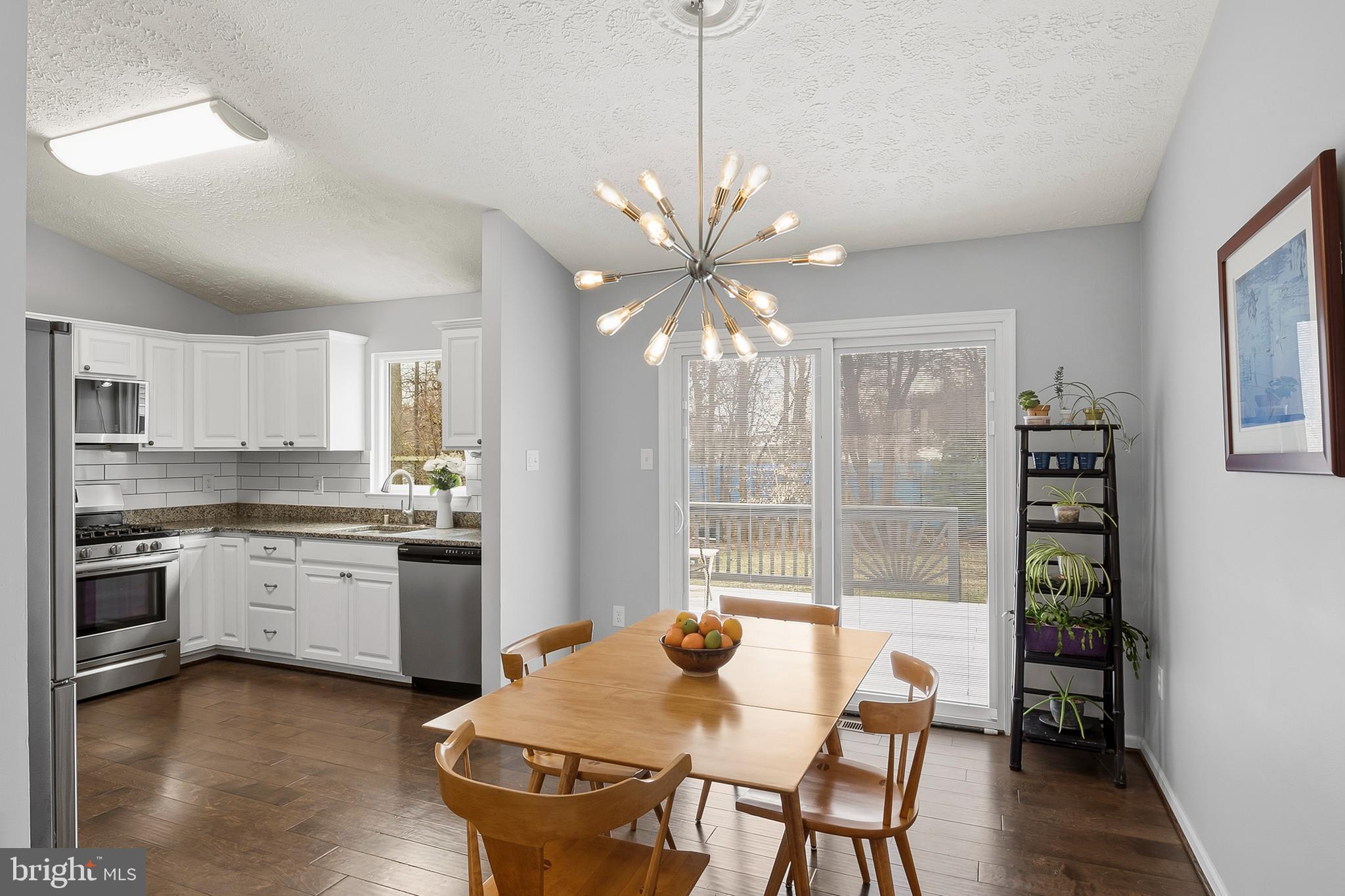 FOUR SEASONS ESTATES - Residential