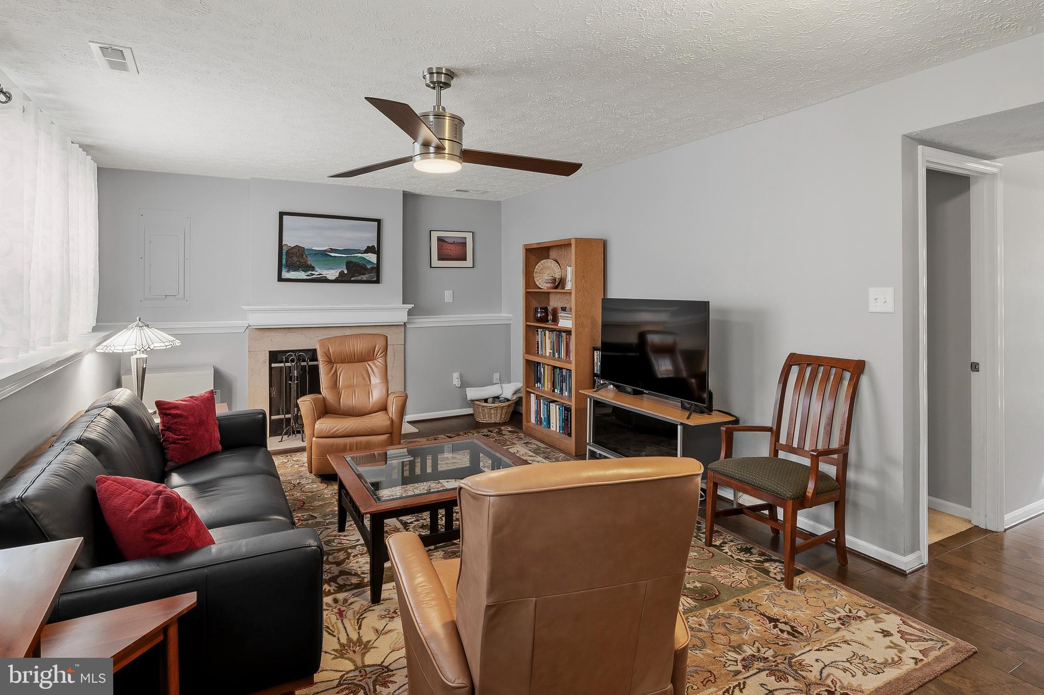 FOUR SEASONS ESTATES - Residential